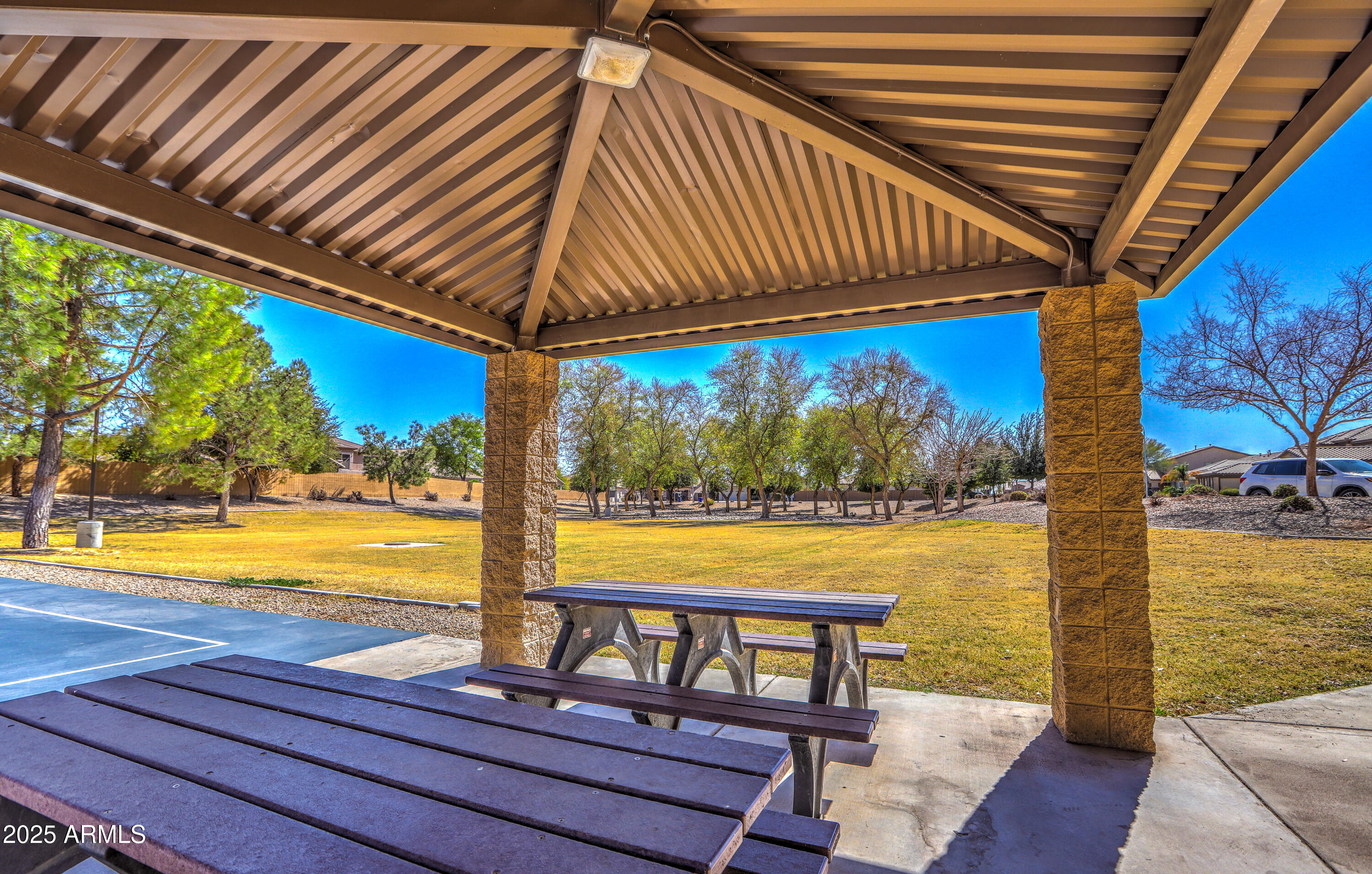 4273 E GLENEAGLE Drive