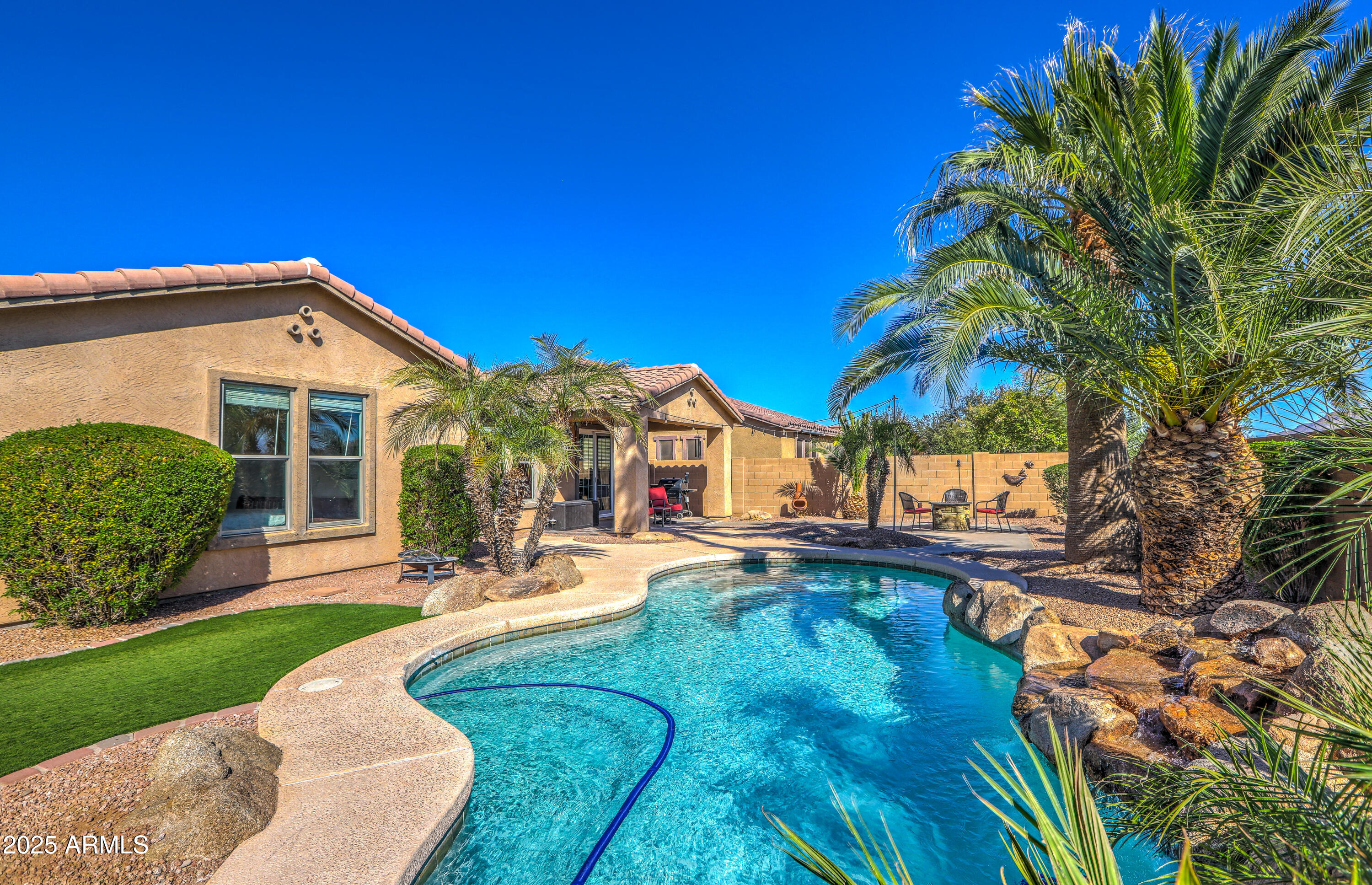 4273 E GLENEAGLE Drive