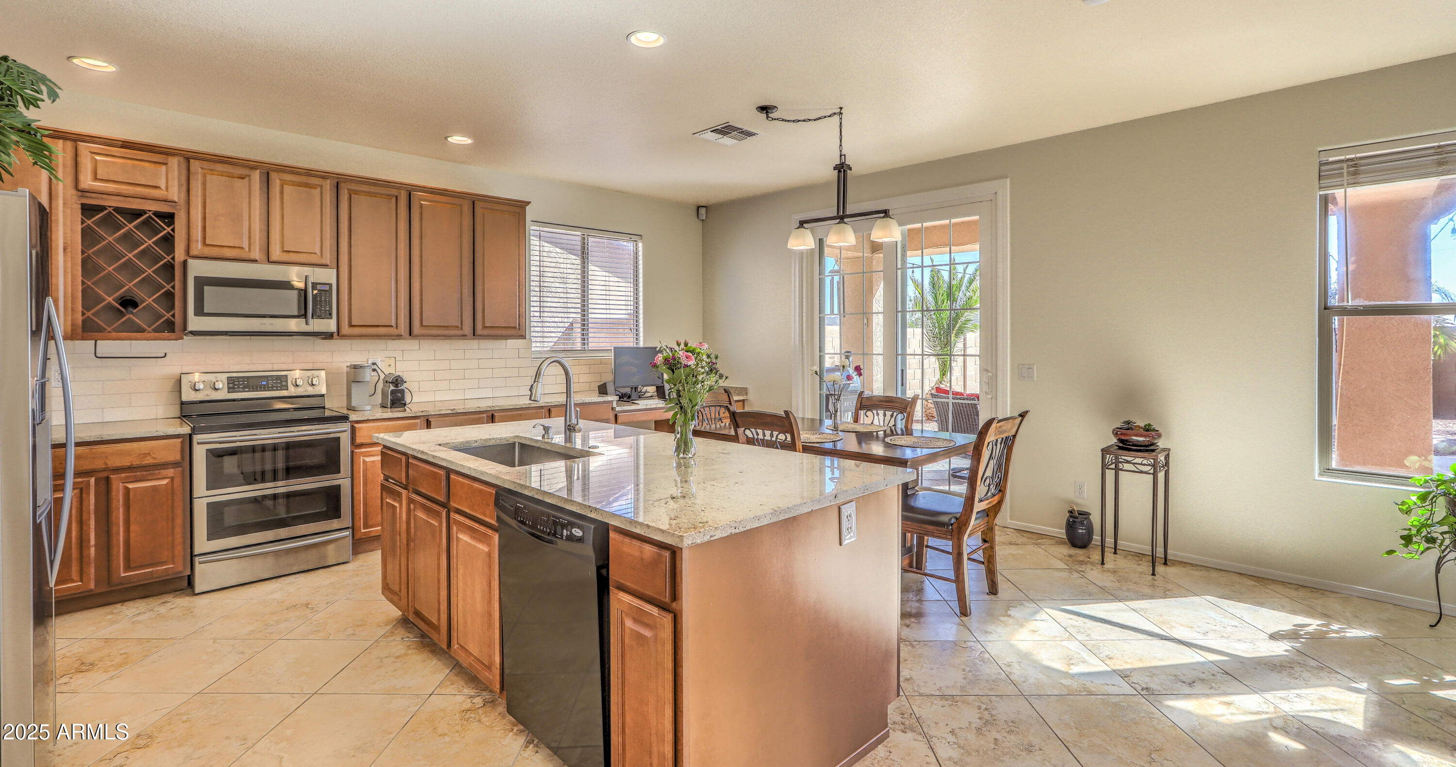 4273 E GLENEAGLE Drive