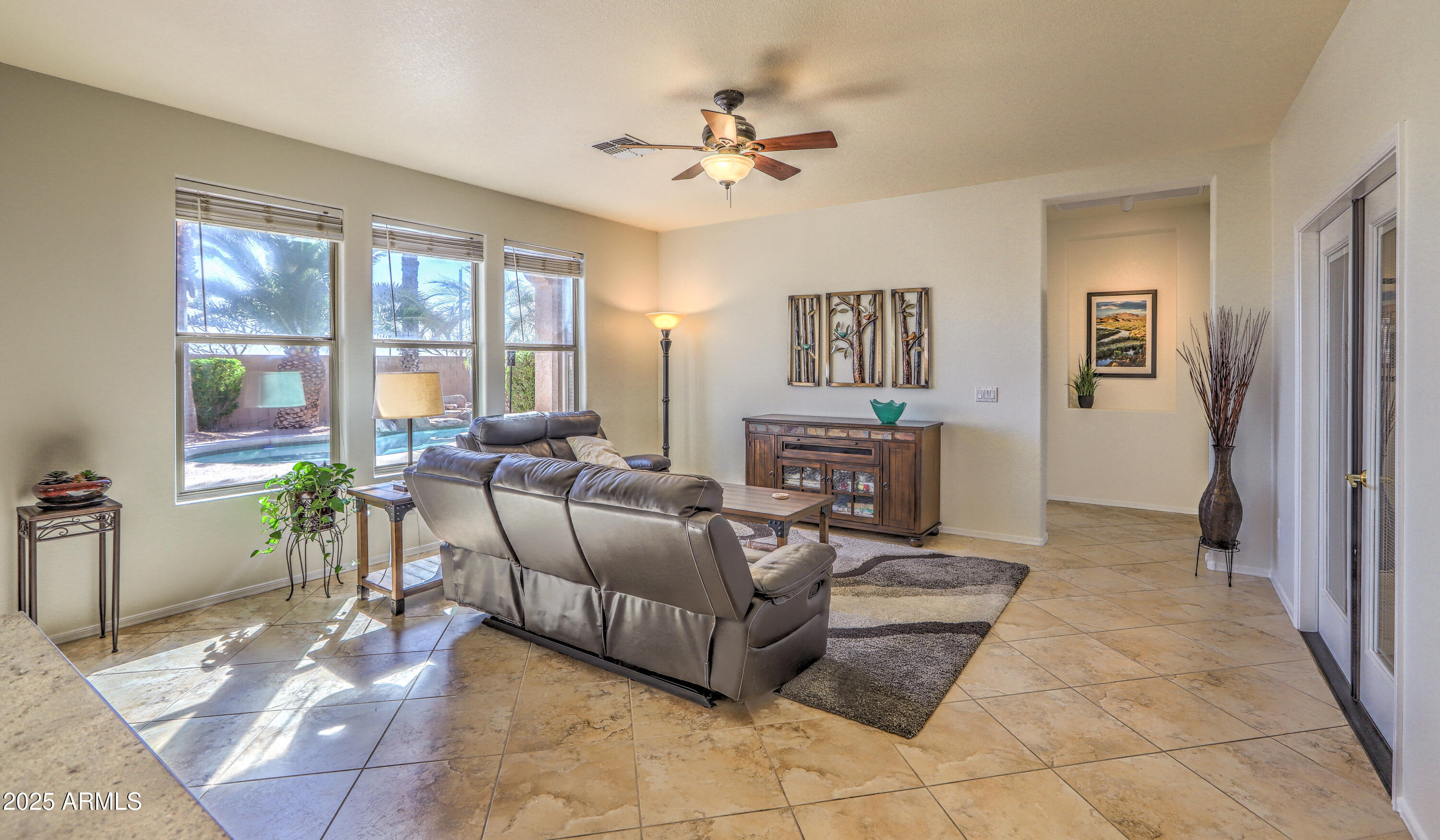 4273 E GLENEAGLE Drive