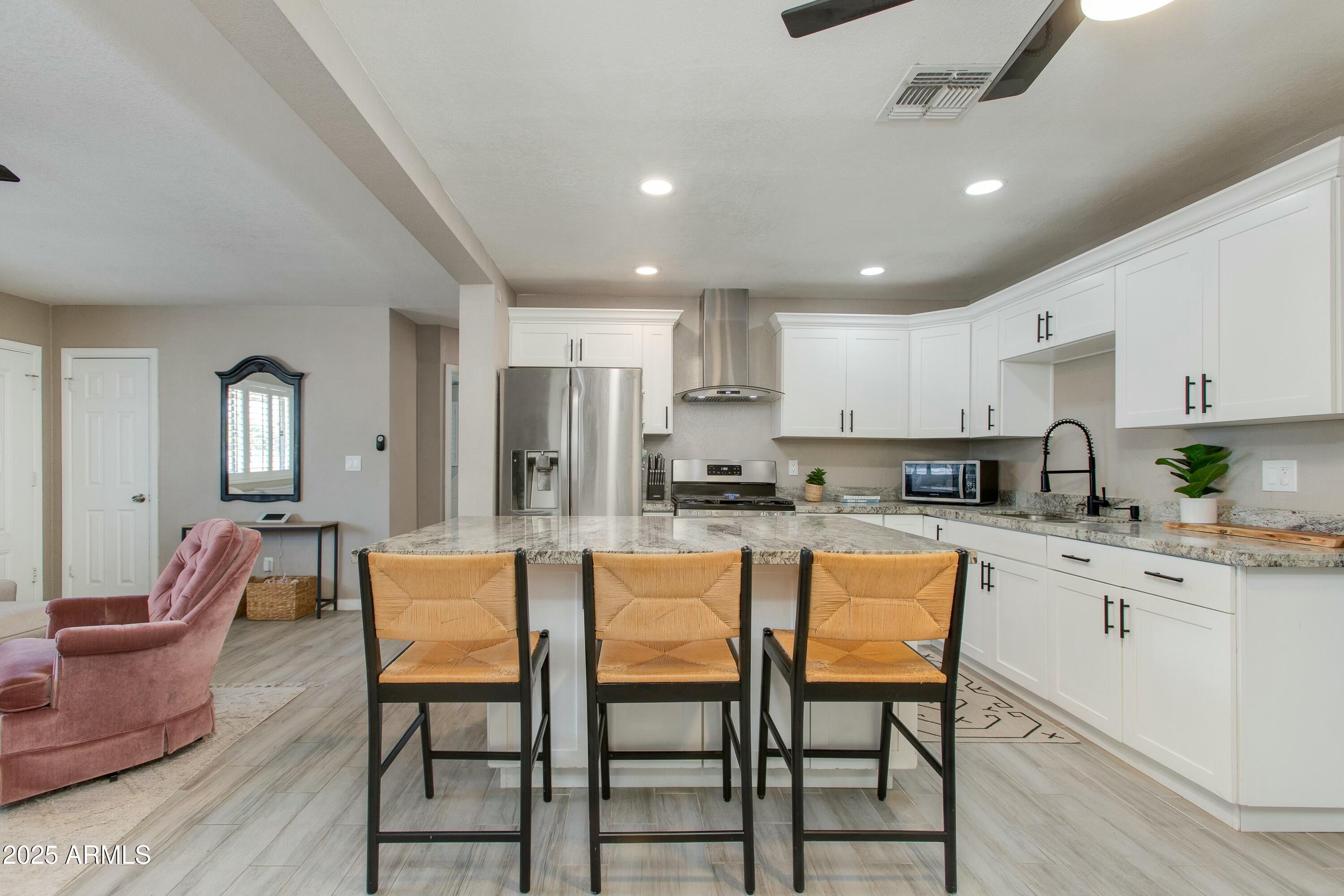 1716 N 32ND Place