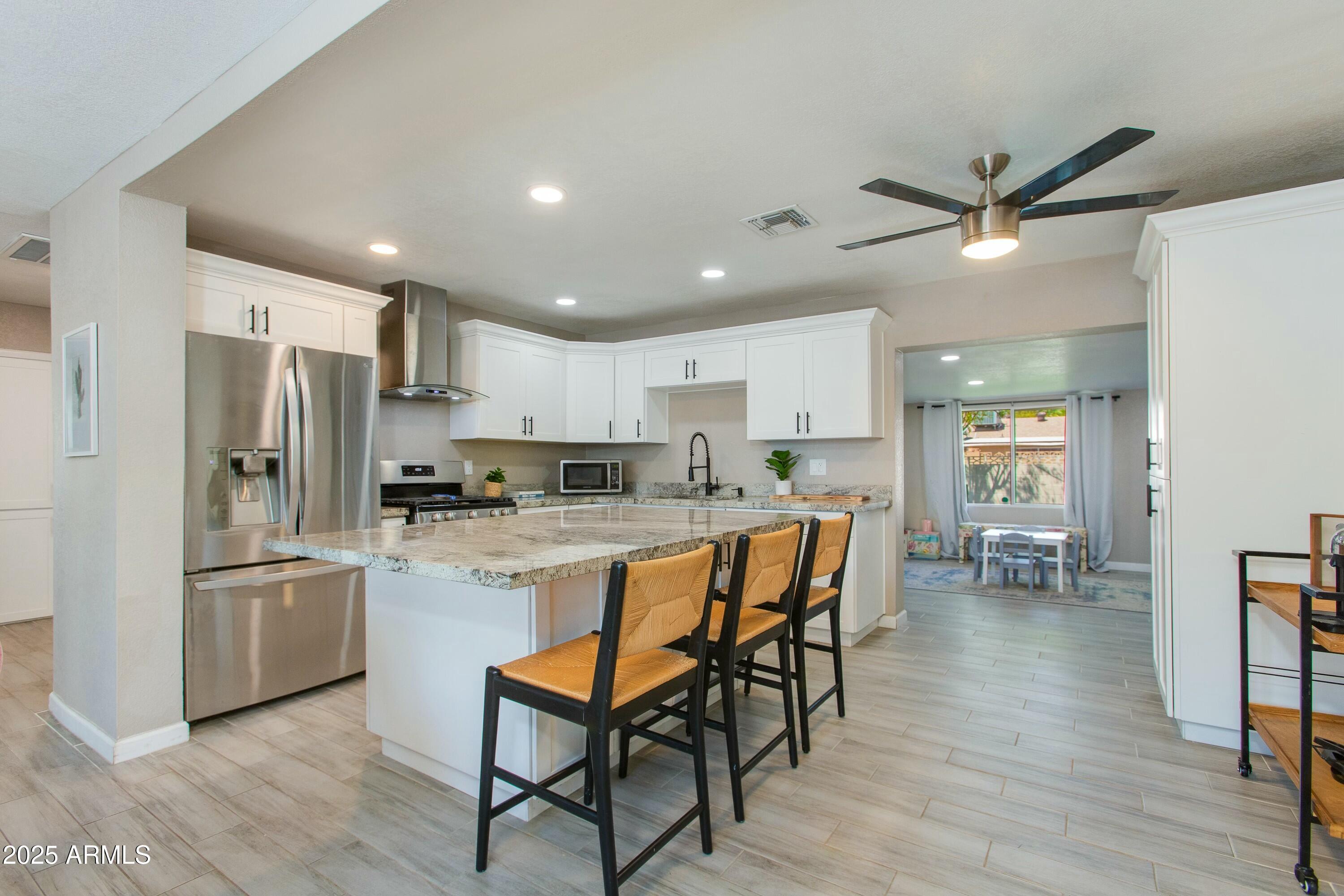 1716 N 32ND Place