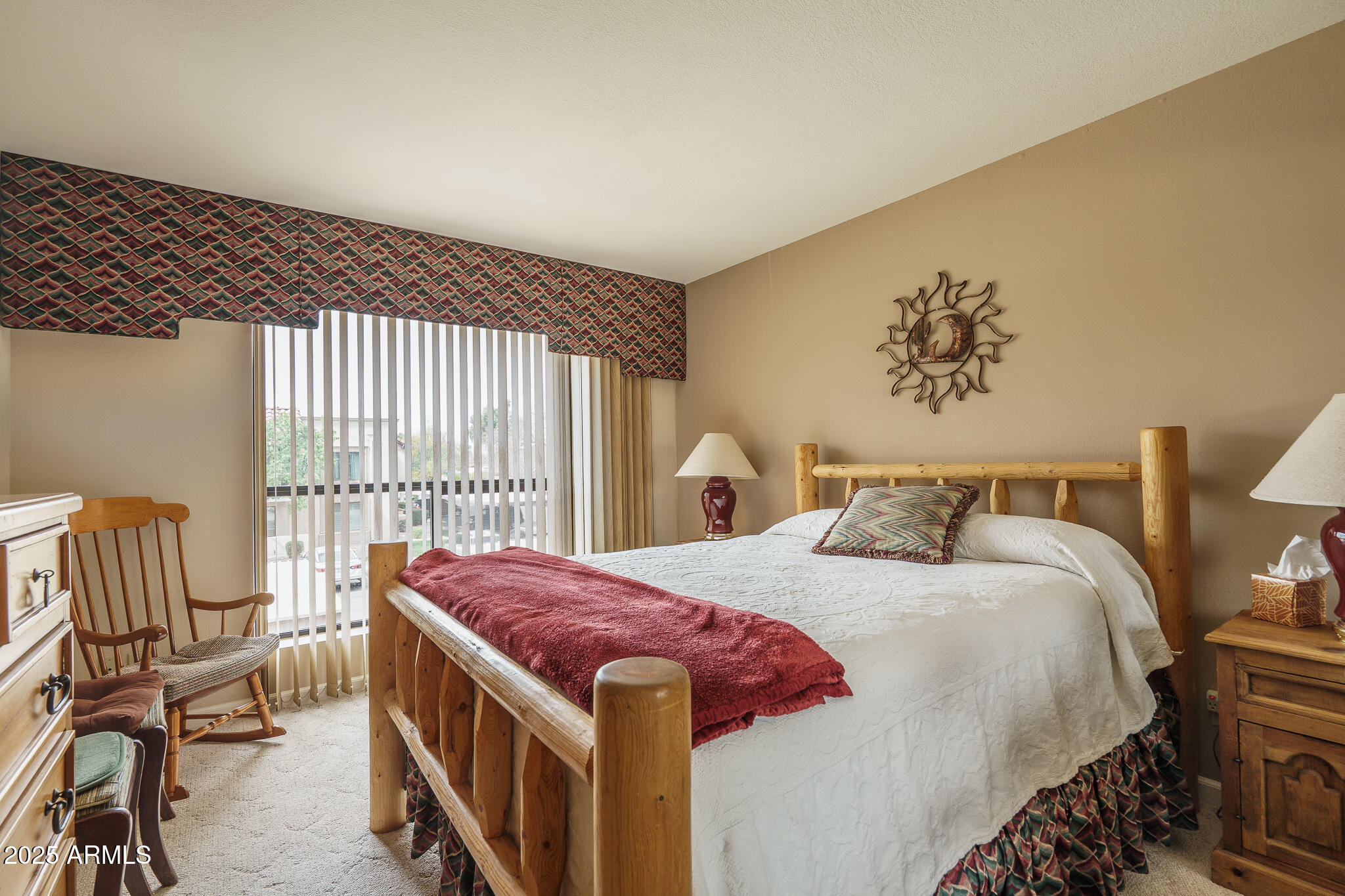 8651 E ROYAL PALM Road 206