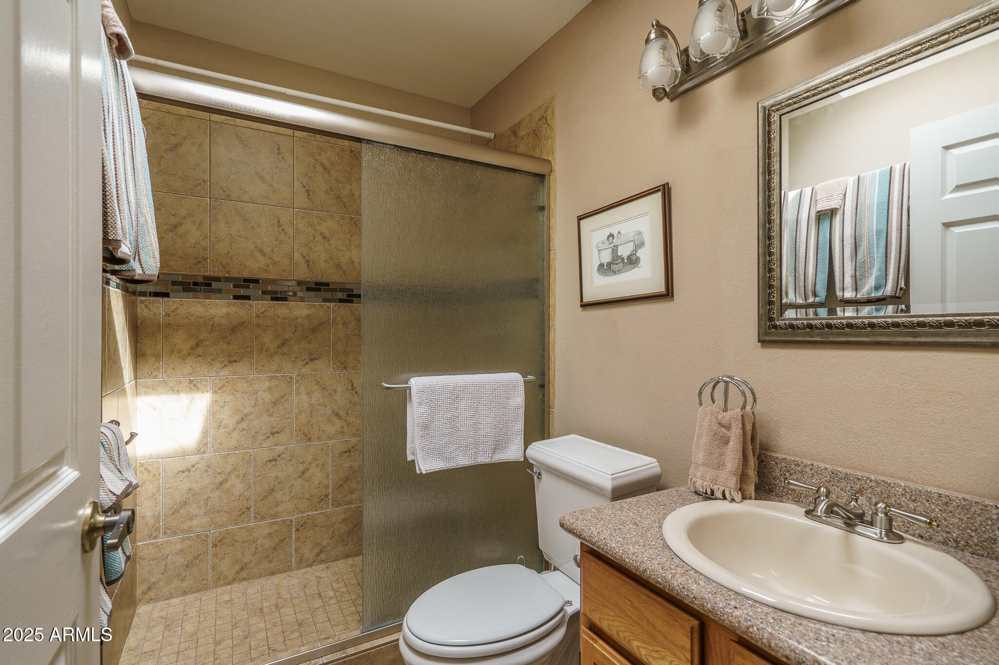 8651 E ROYAL PALM Road 206