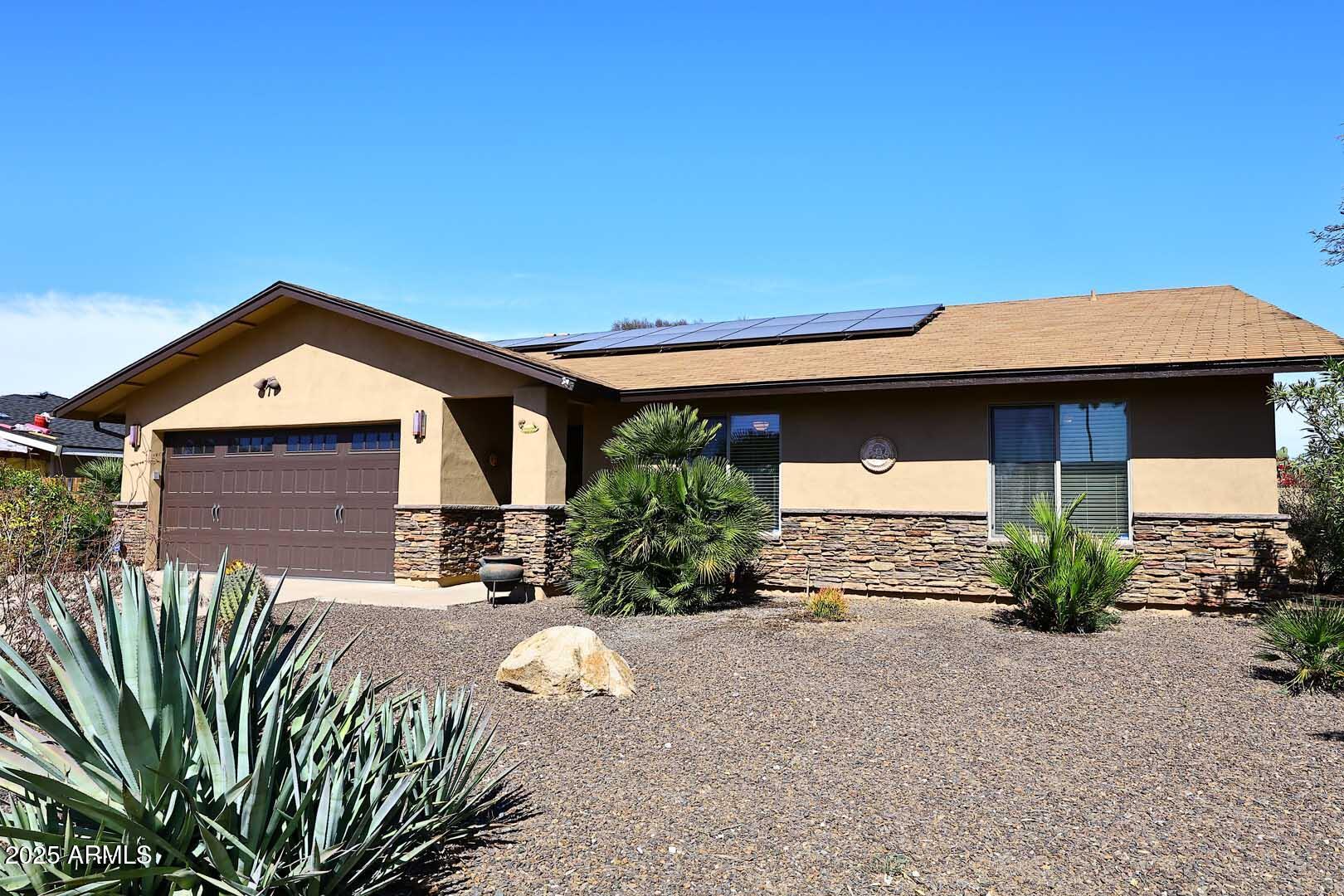1920 E MANZANITA Drive