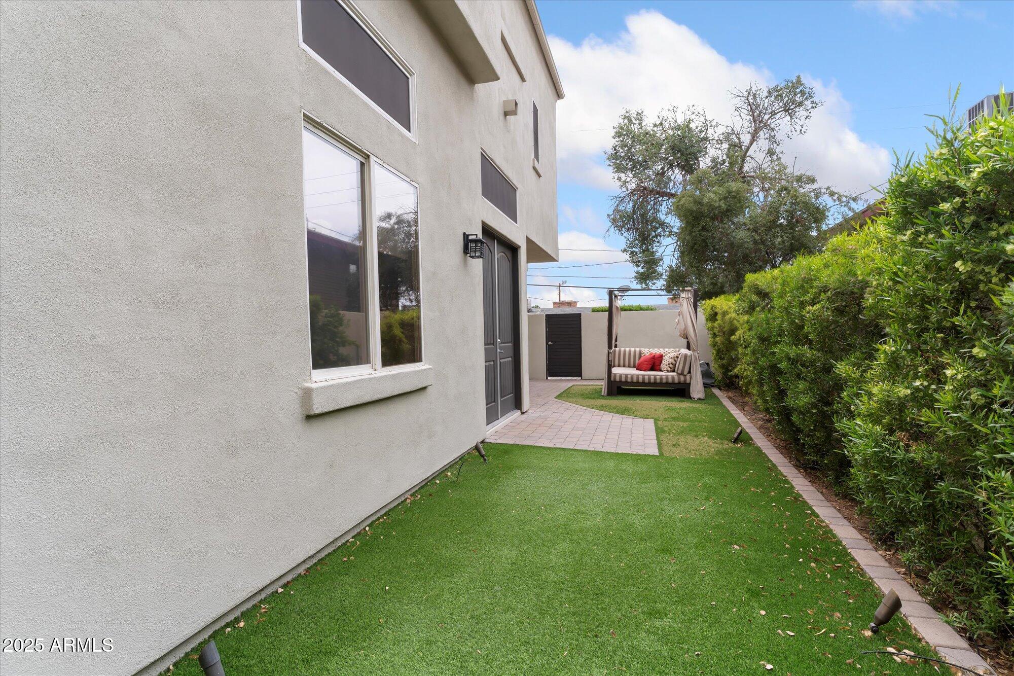 4216 N 27TH Street, 108