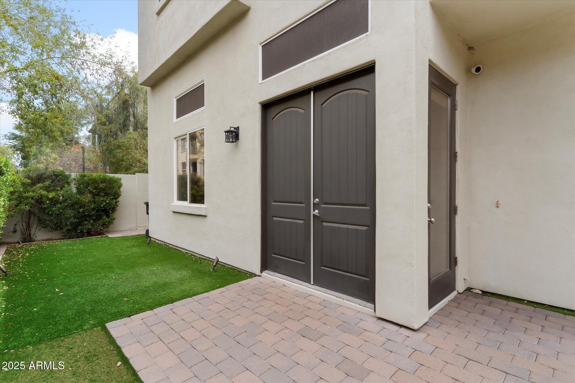 4216 N 27TH Street, 108