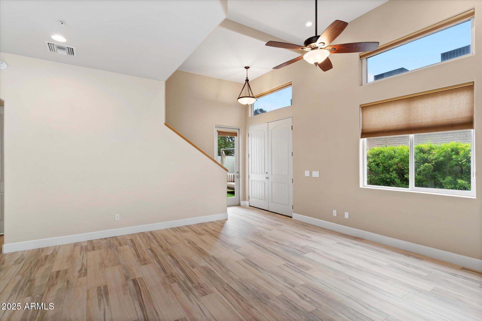 4216 N 27TH Street, 108