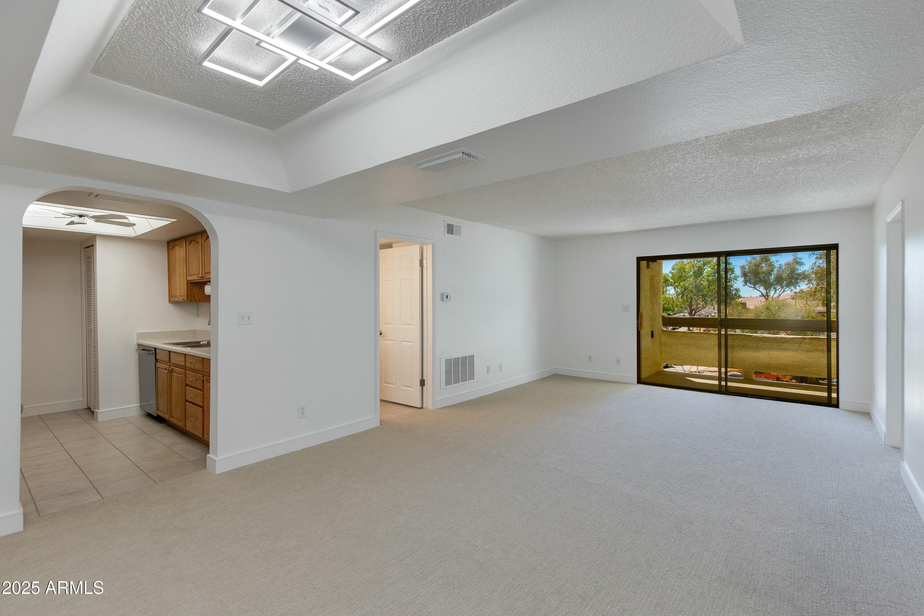 10444 N 69TH Street, 224