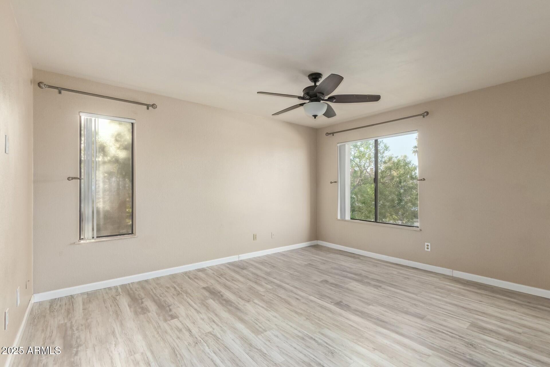 3500 N HAYDEN Road, 1712