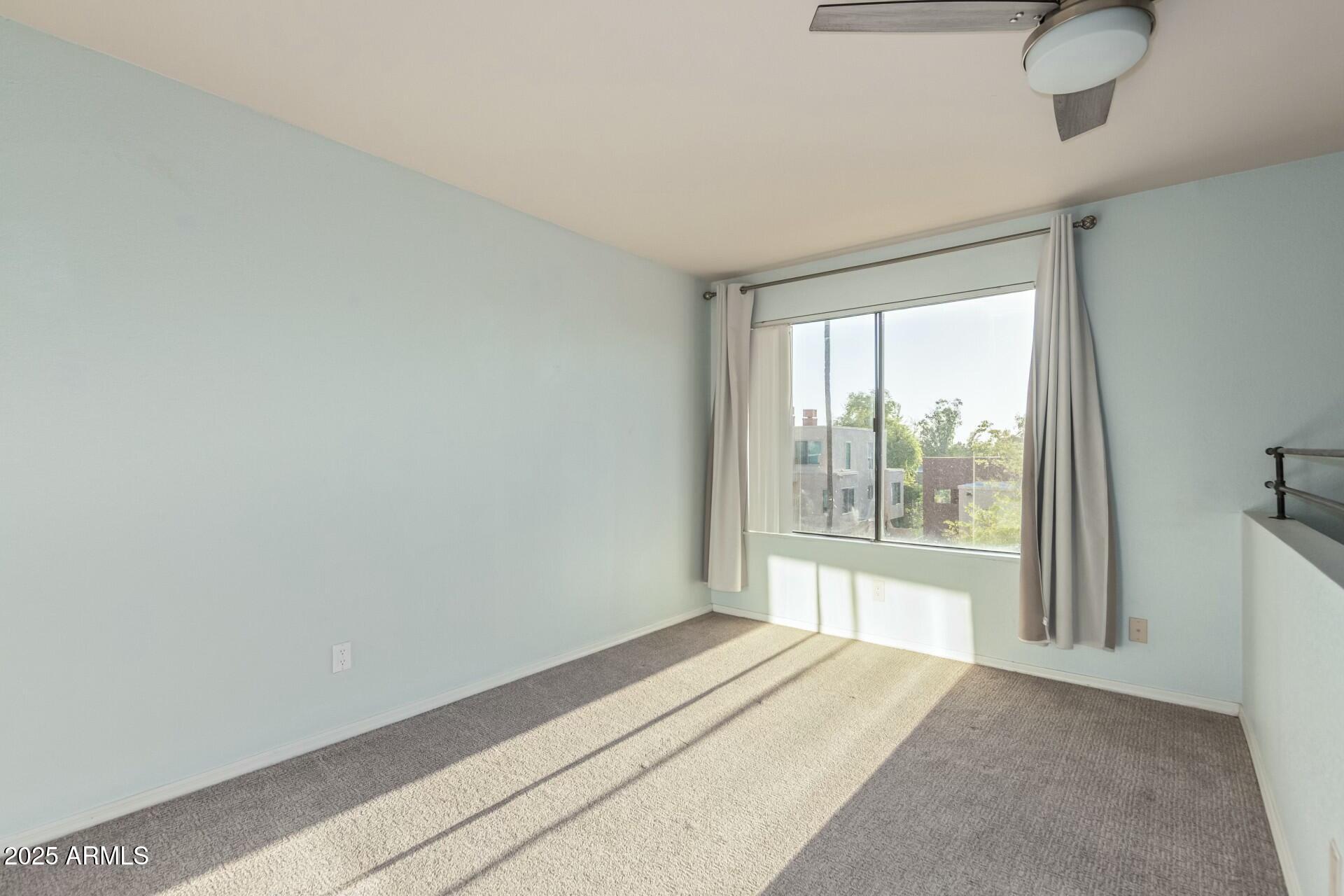 3500 N HAYDEN Road, 1712