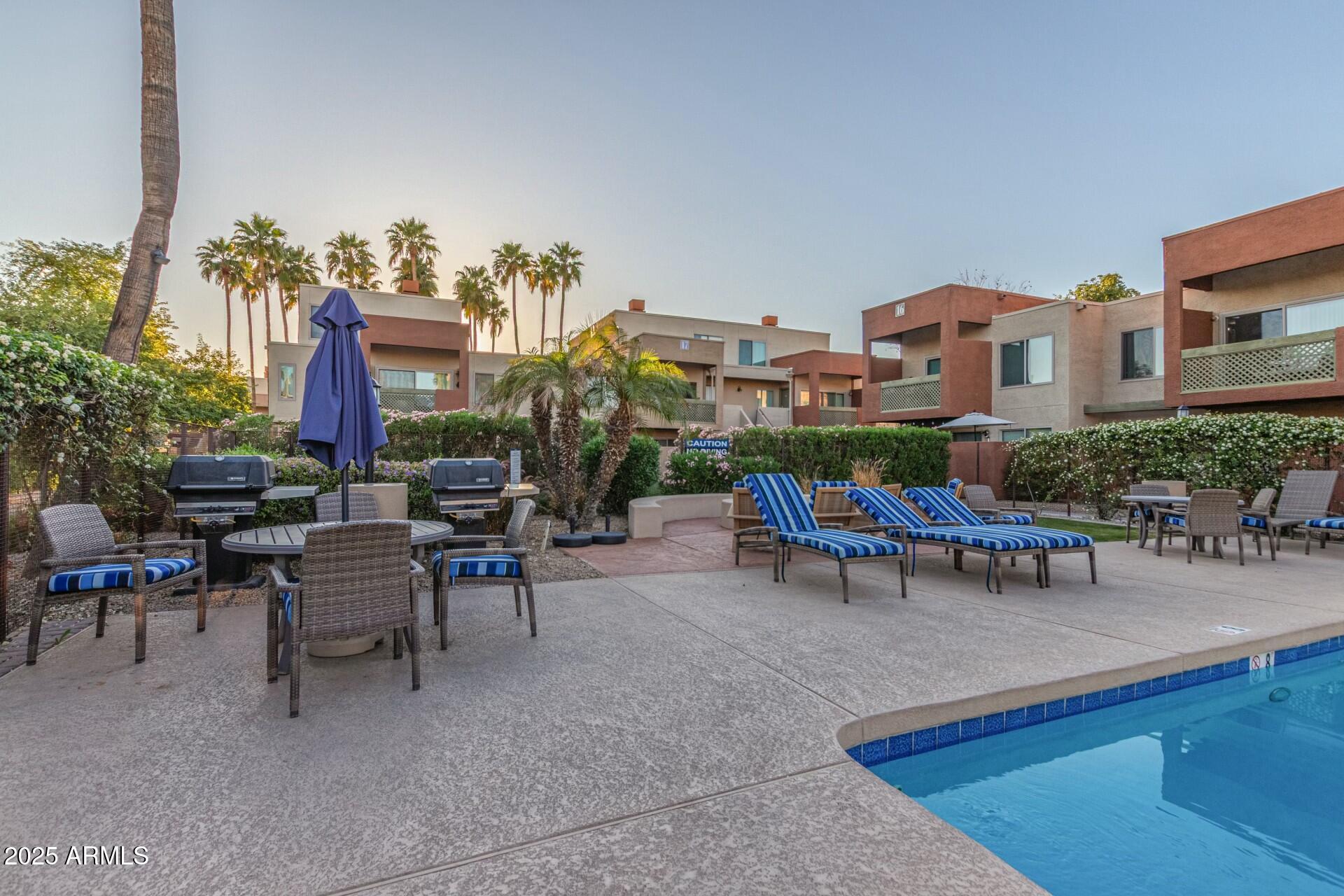 3500 N HAYDEN Road, 1712