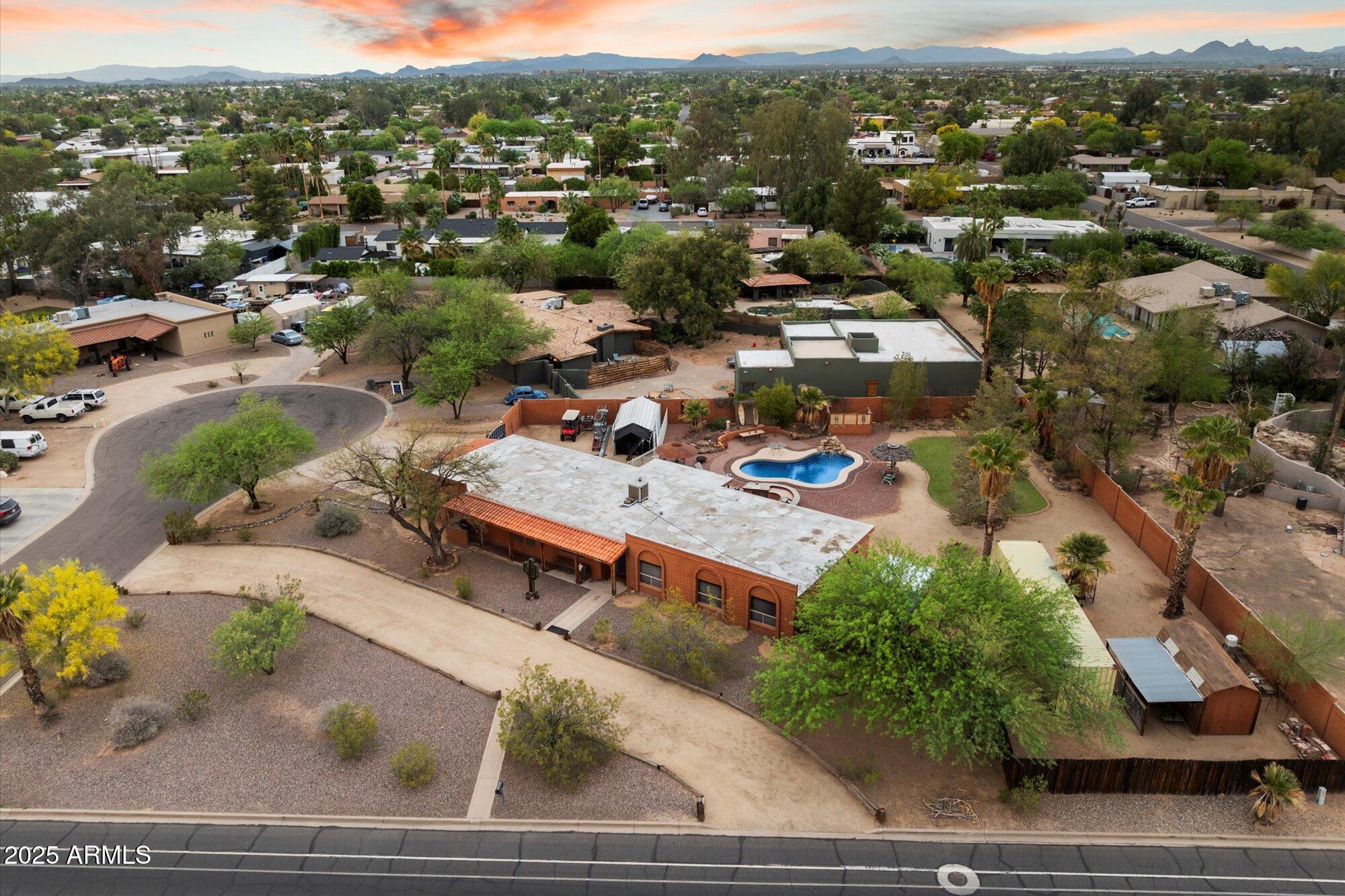 6128 E Sweetwater Avenue, 163