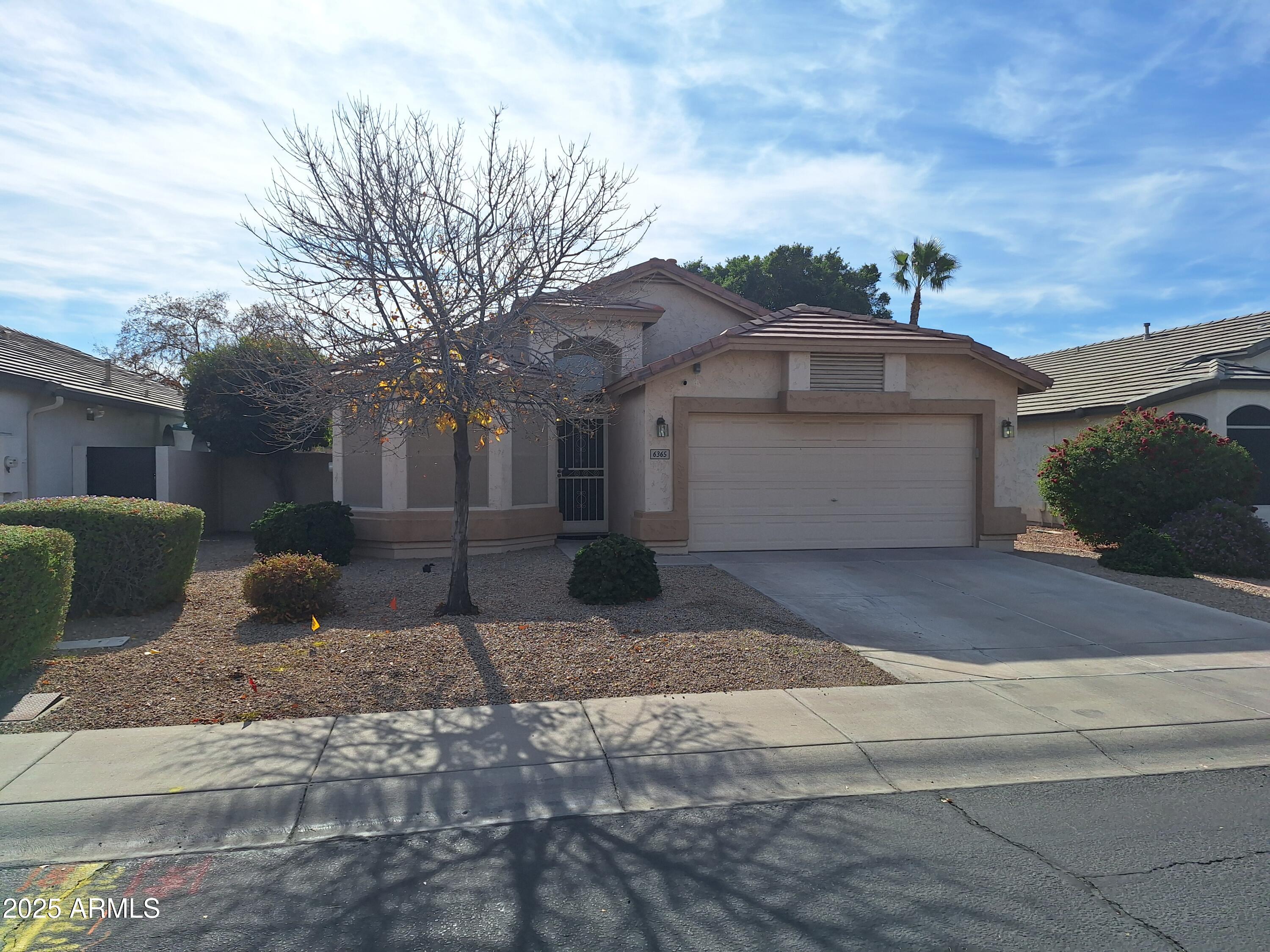 6365 W WAHALLA Lane