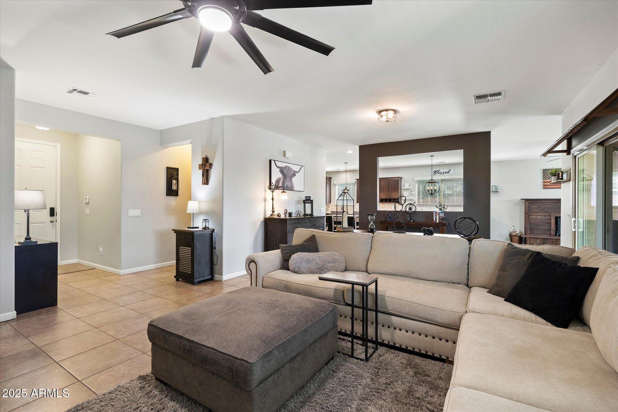 5543 W Kowalsky Lane
