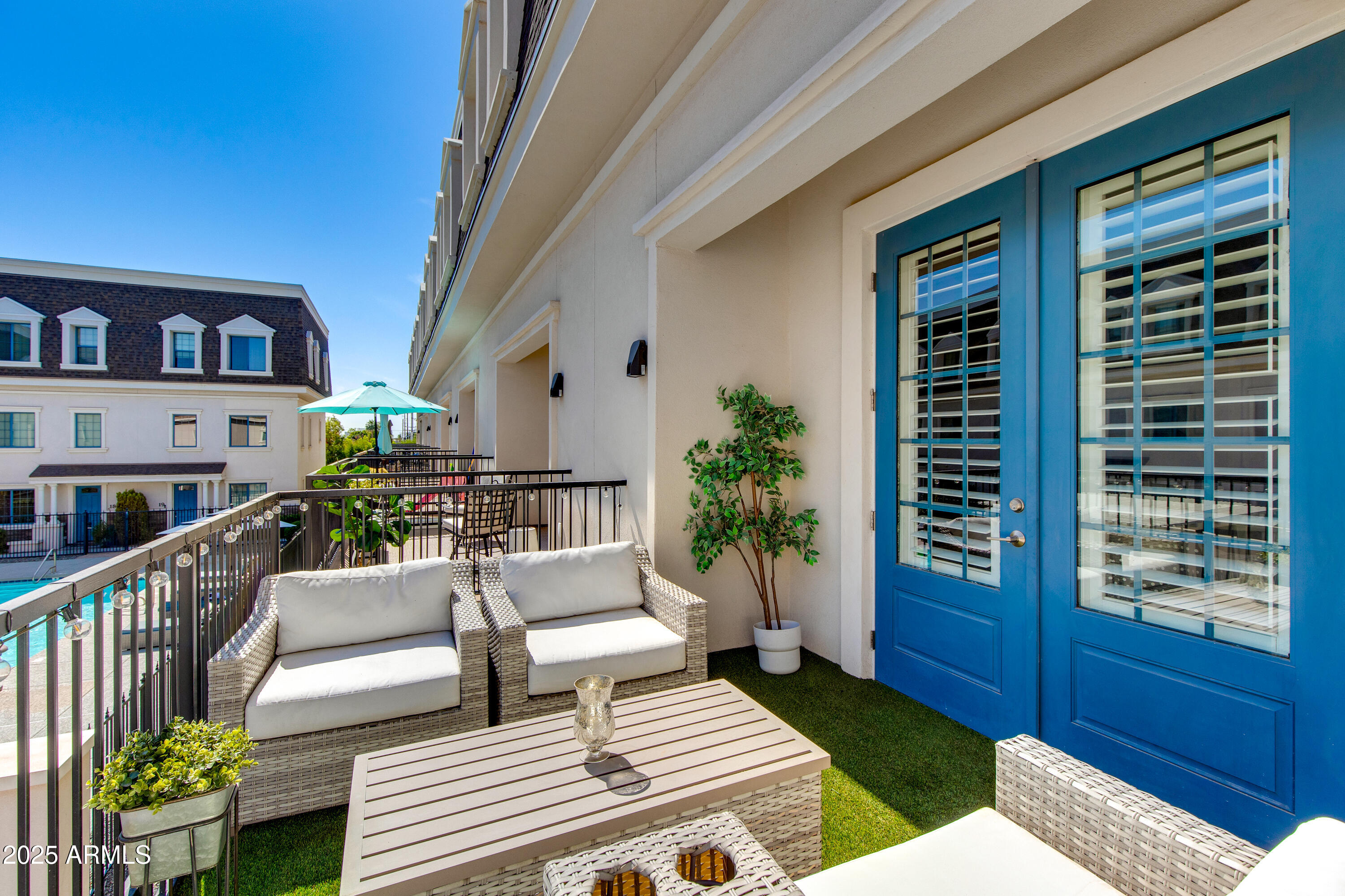 4438 N 27TH Street, 27