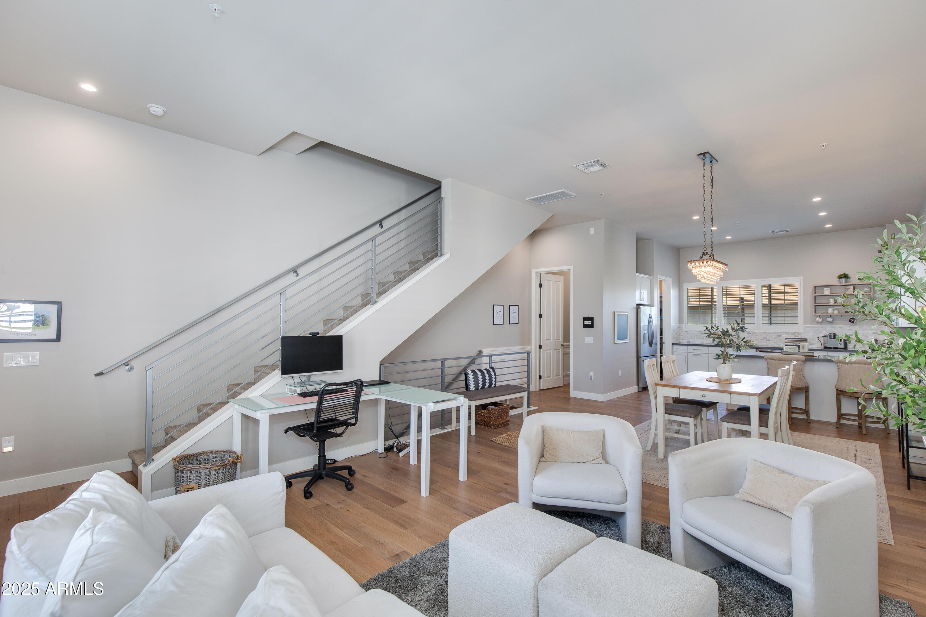 4438 N 27TH Street, 27