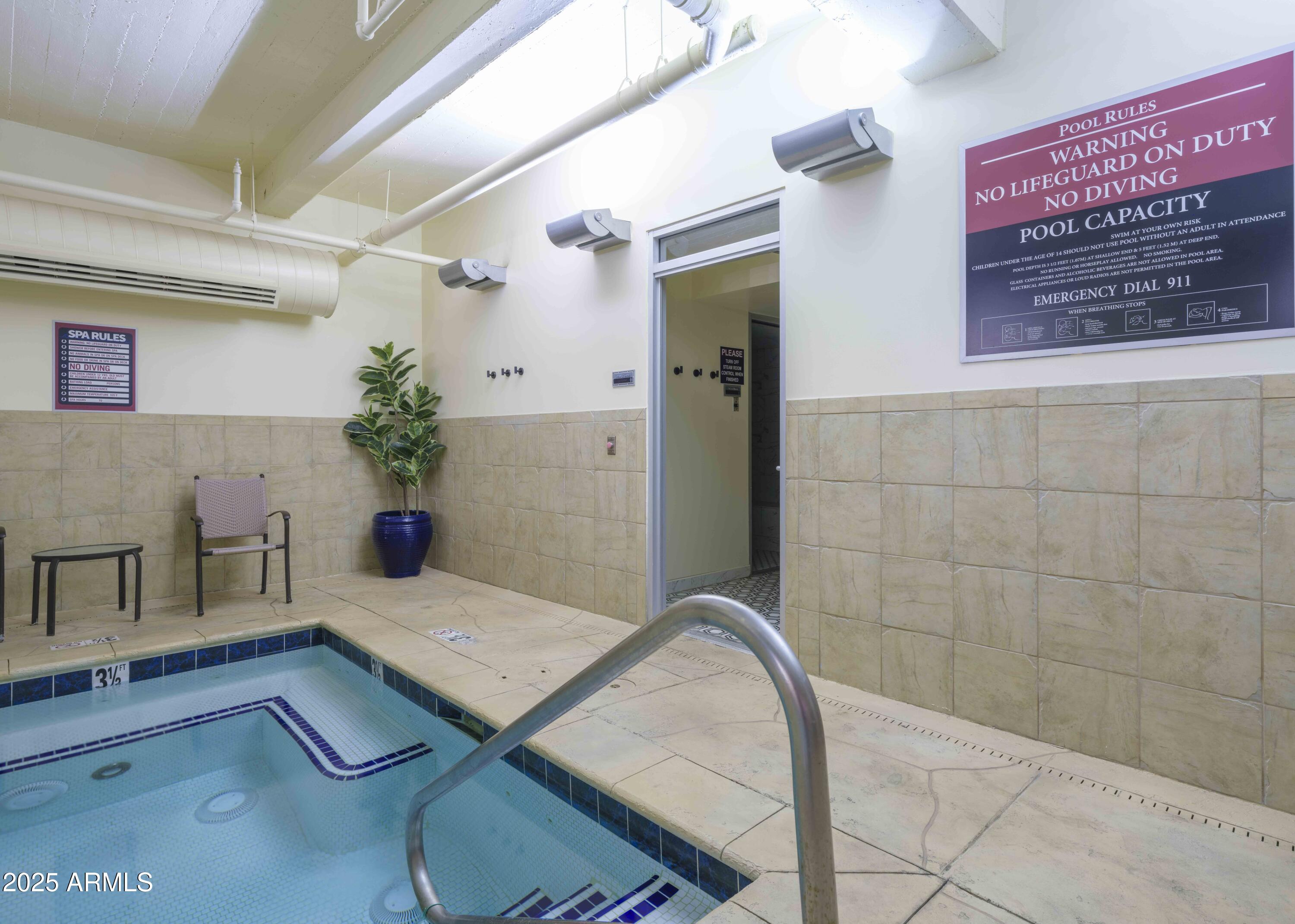 114 W ADAMS Street 907