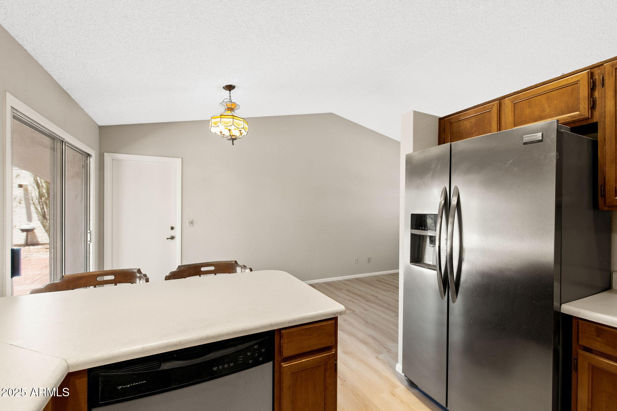 2005 LEISURE WORLD