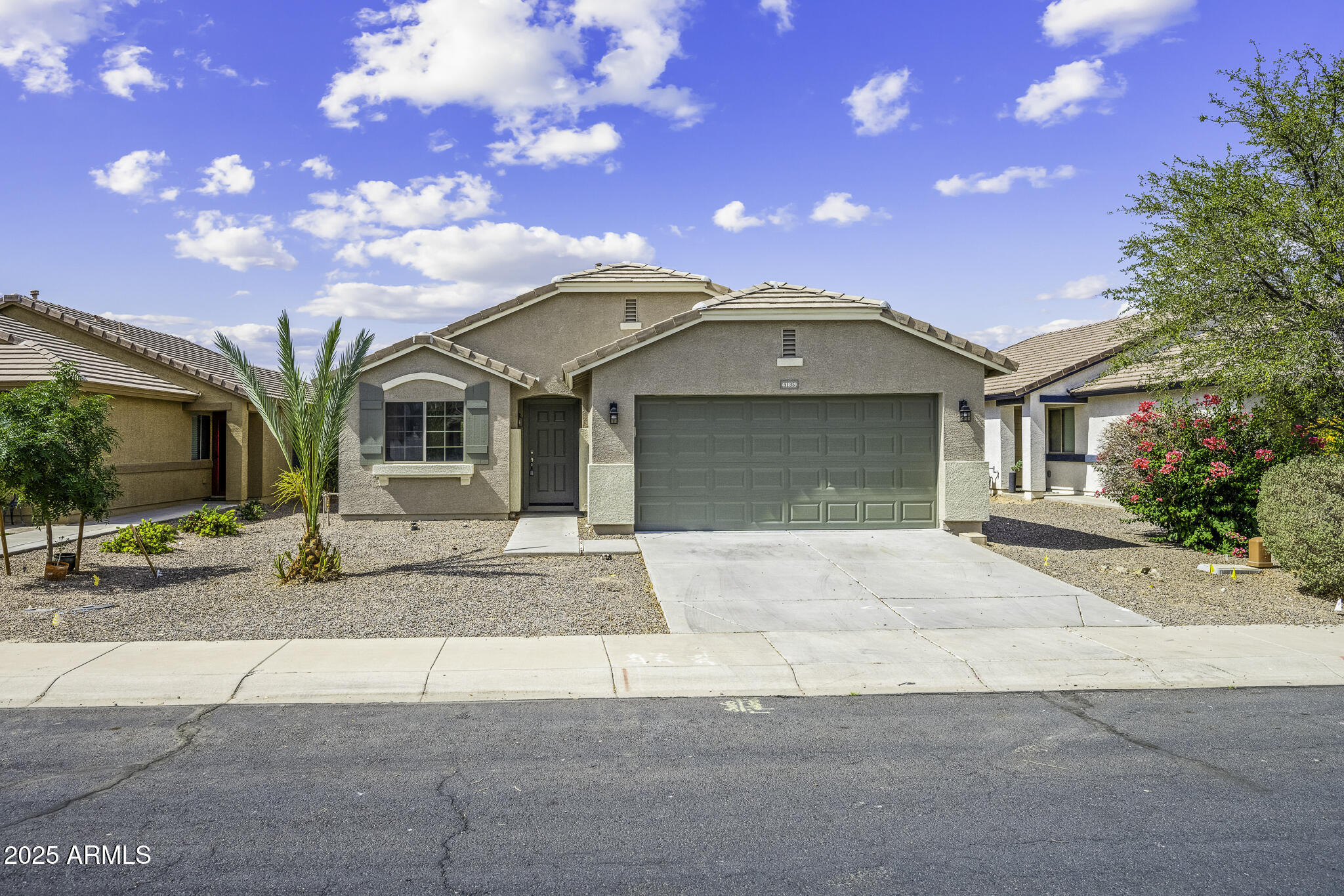41839 W AVELLA Drive
