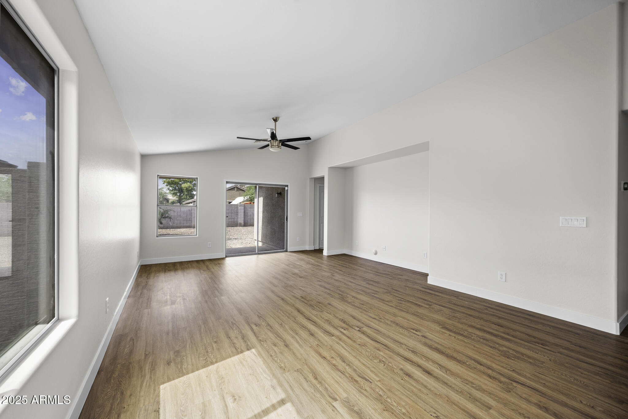 41839 W AVELLA Drive
