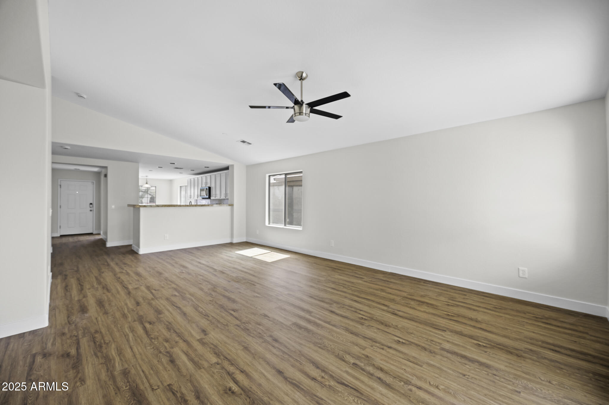 41839 W AVELLA Drive