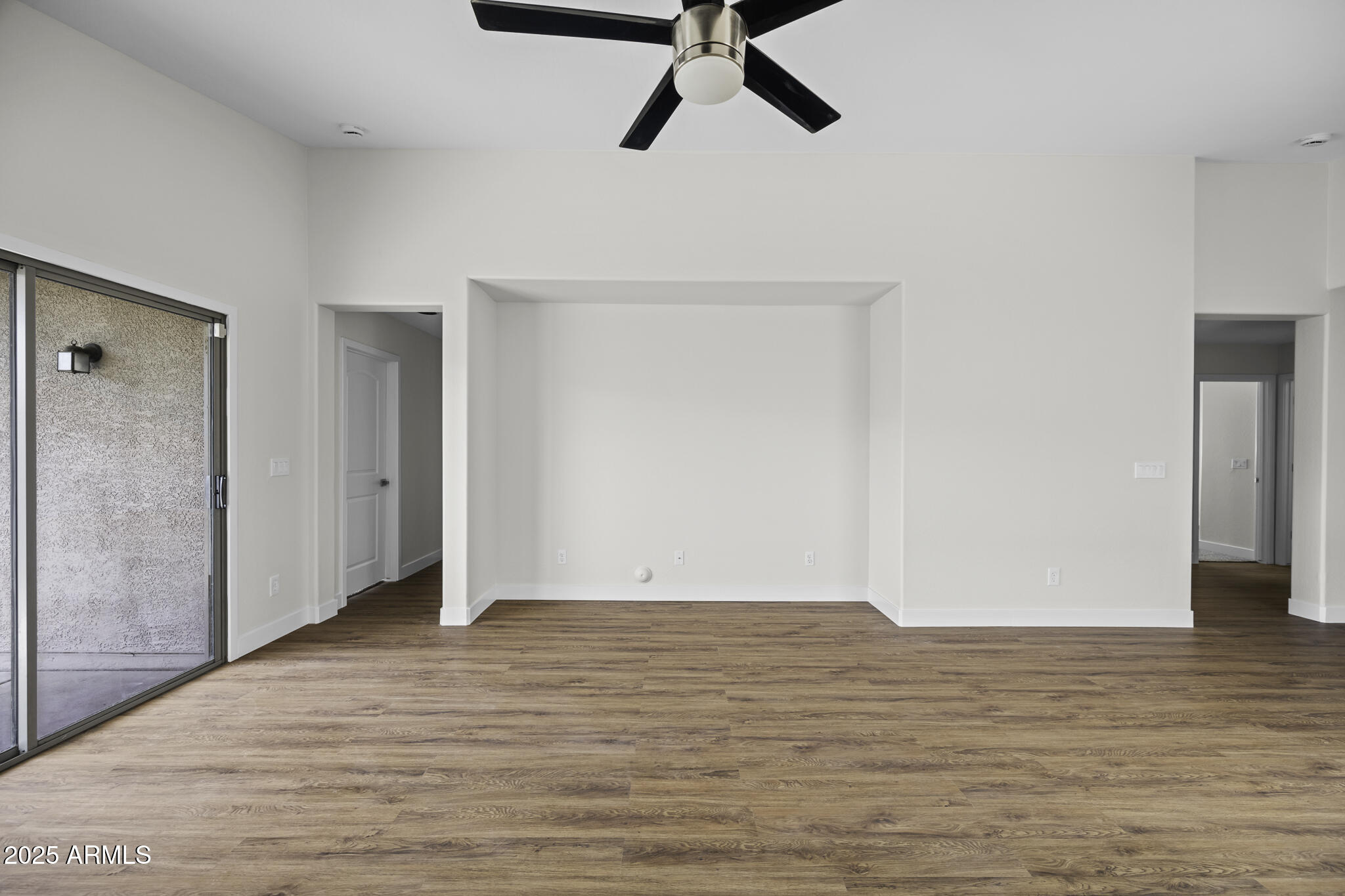 41839 W AVELLA Drive