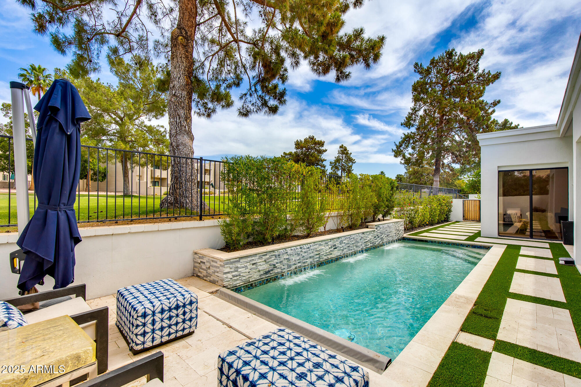 2737 E ARIZONA BILTMORE Circle, 8