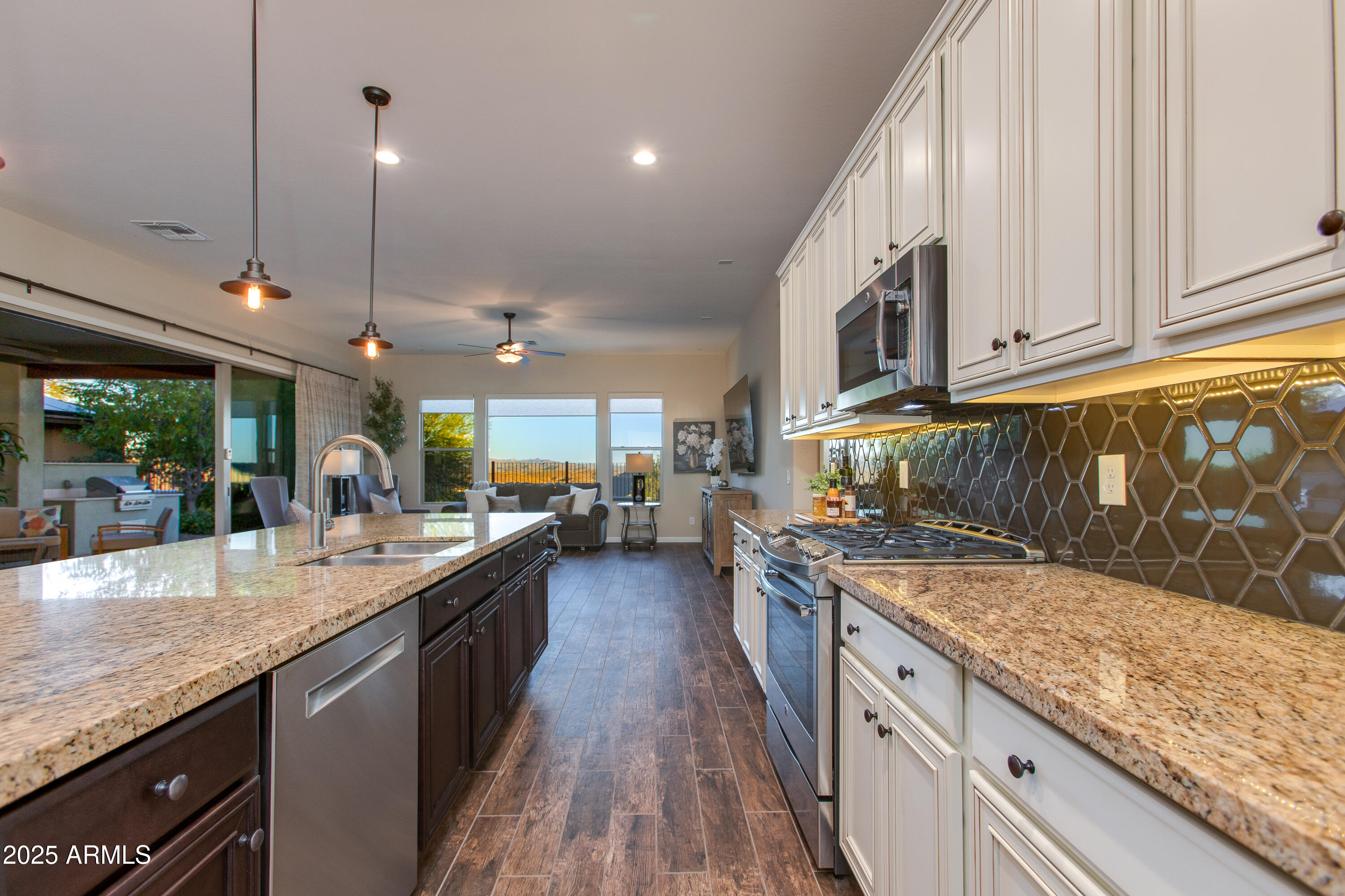 3675 GOLD RIDGE Road