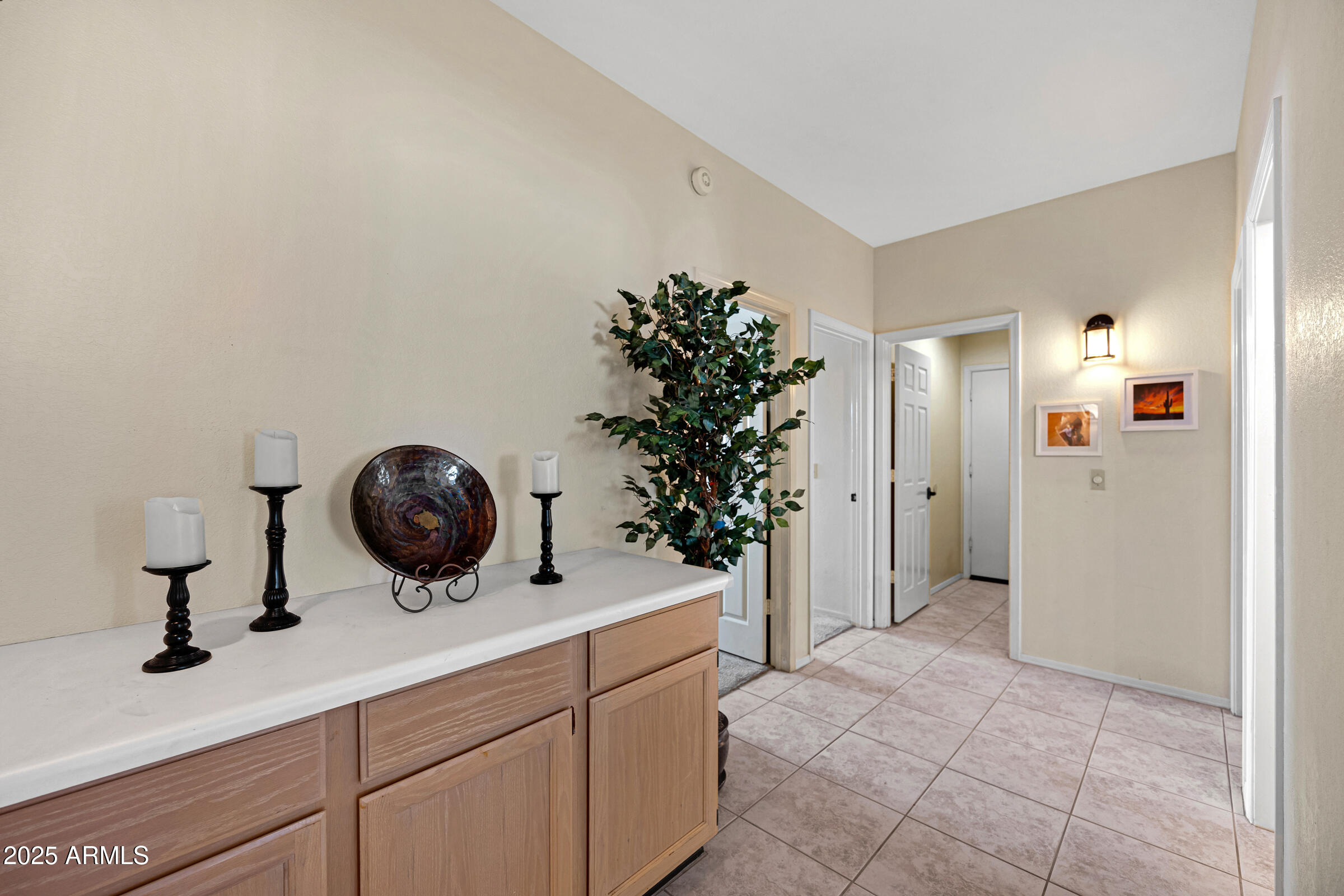 4131 E CASCALOTE Drive