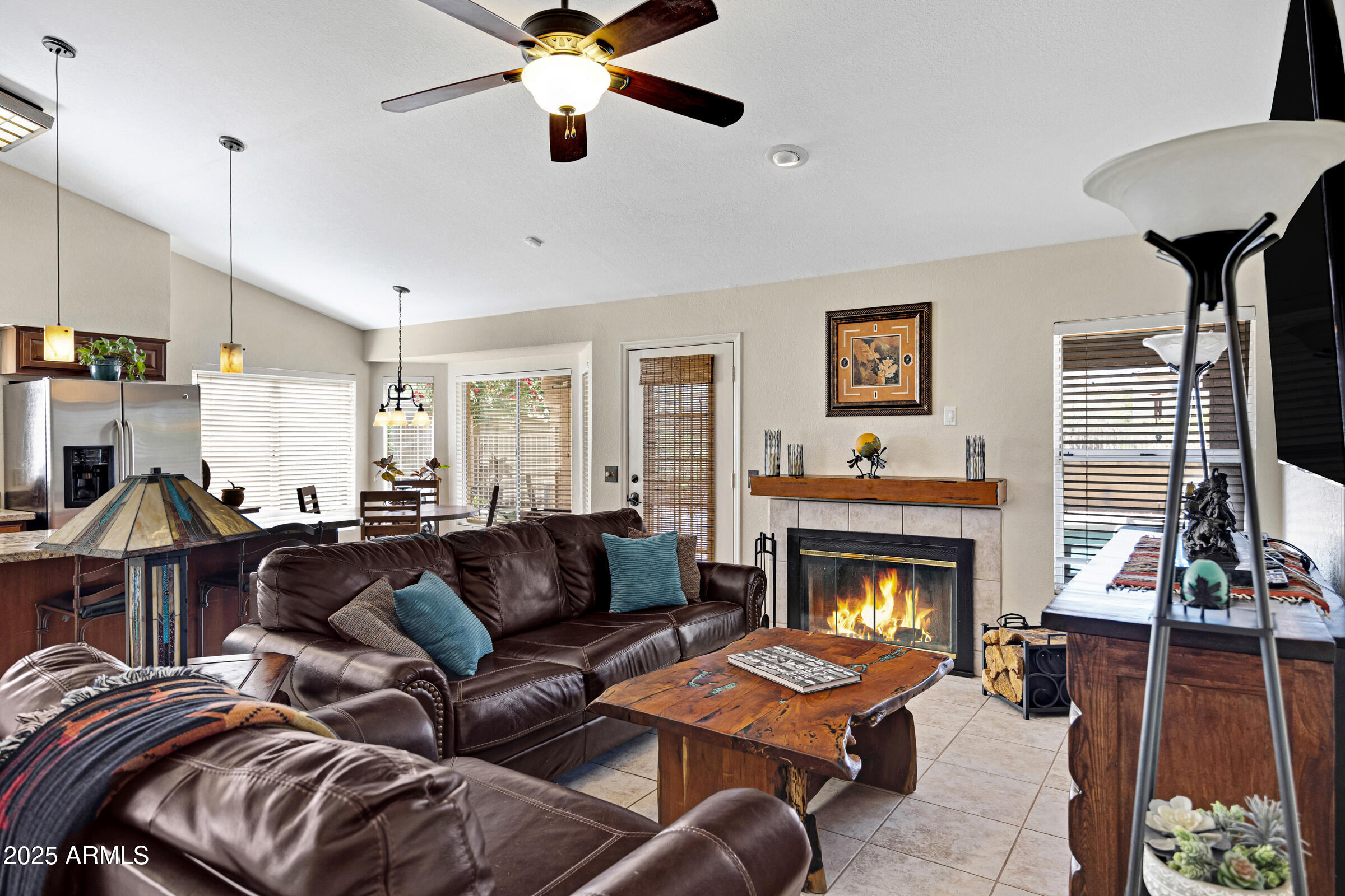 4131 E CASCALOTE Drive