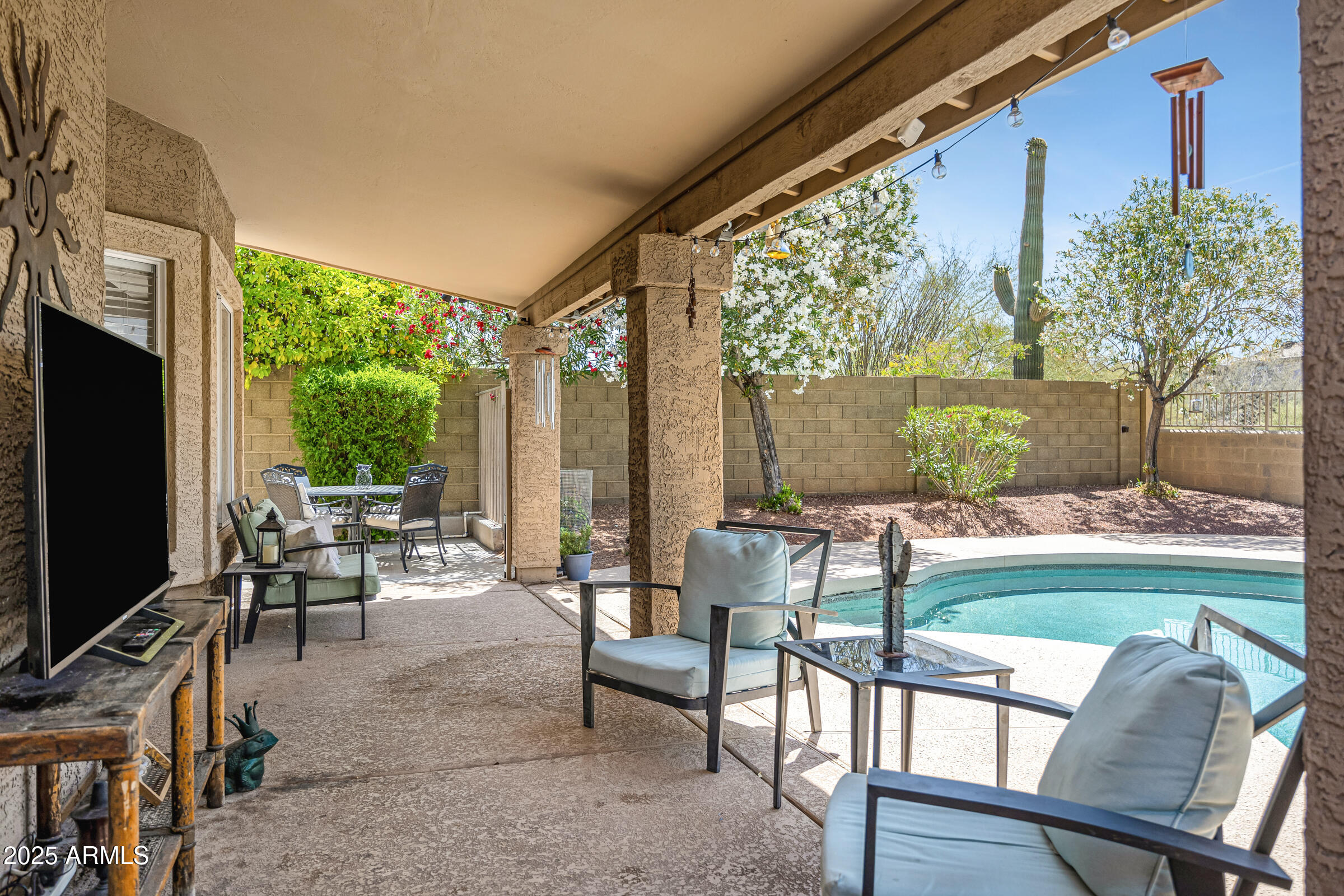 4131 E CASCALOTE Drive