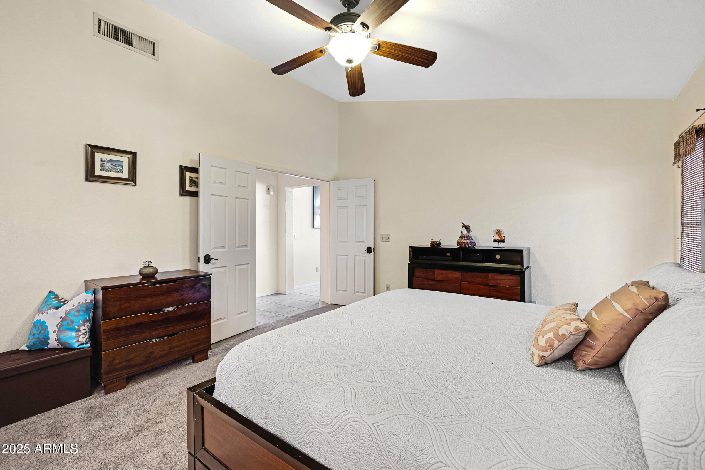 4131 E CASCALOTE Drive