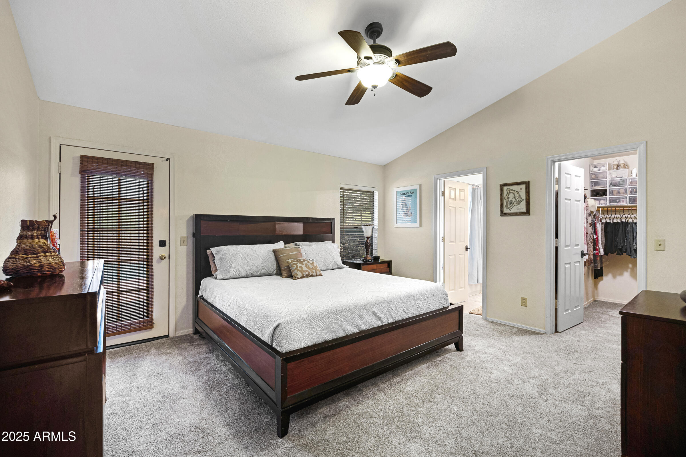 4131 E CASCALOTE Drive