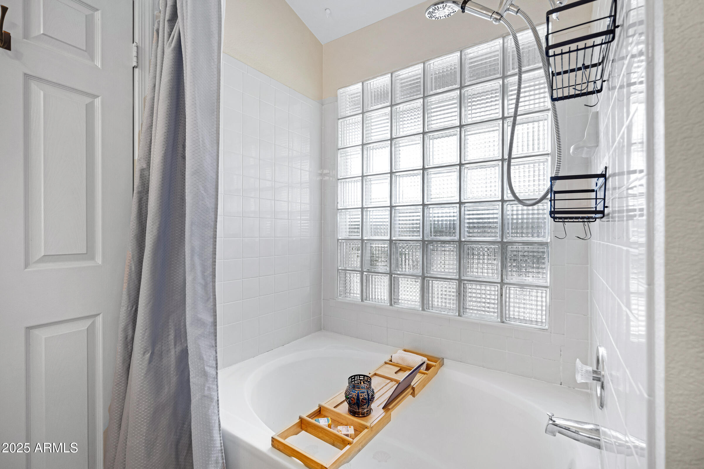 4131 E CASCALOTE Drive