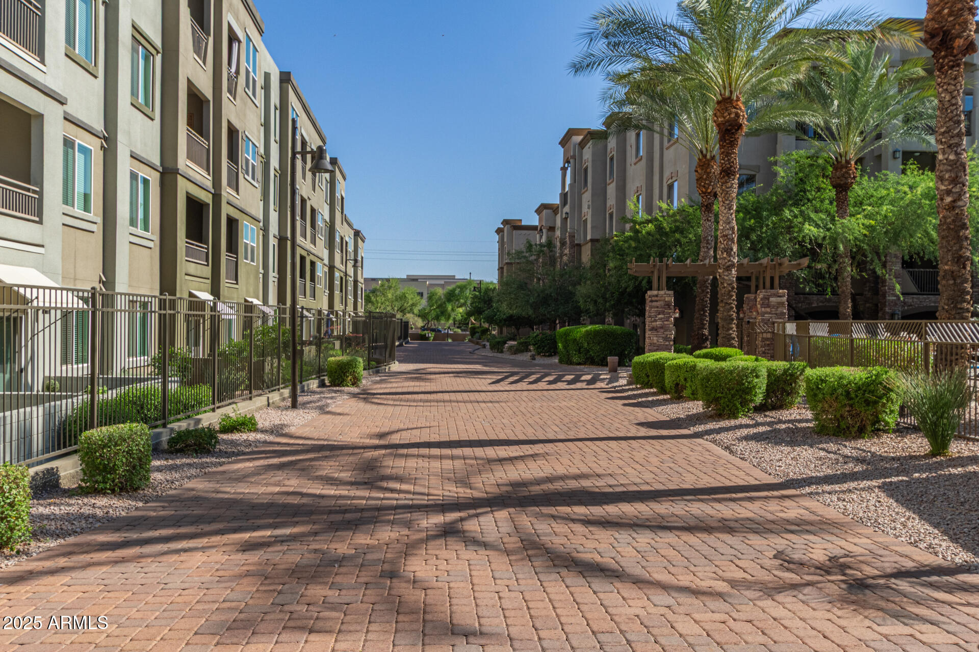 5450 E DEER VALLEY Drive, 4016