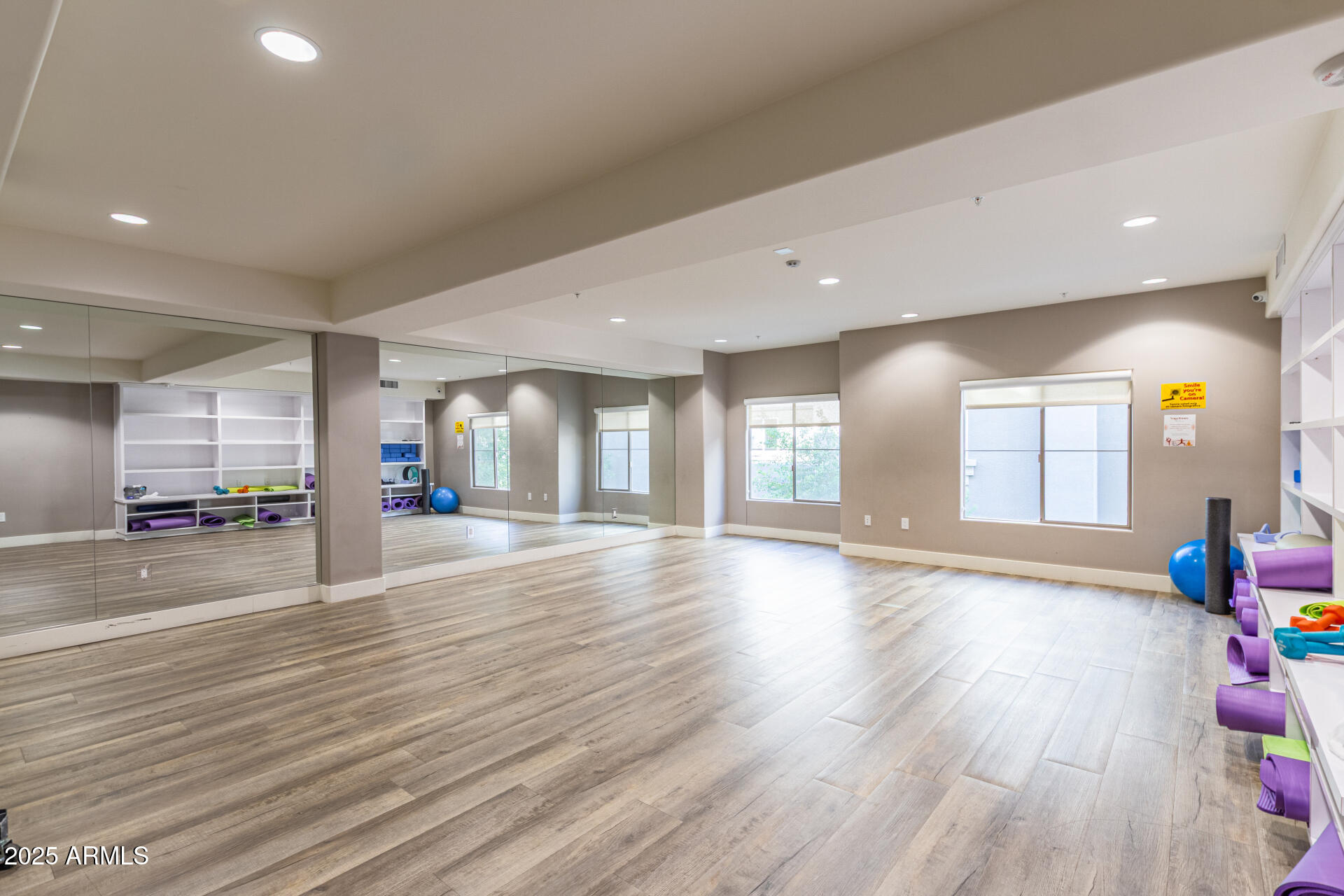 5450 E DEER VALLEY Drive, 4016