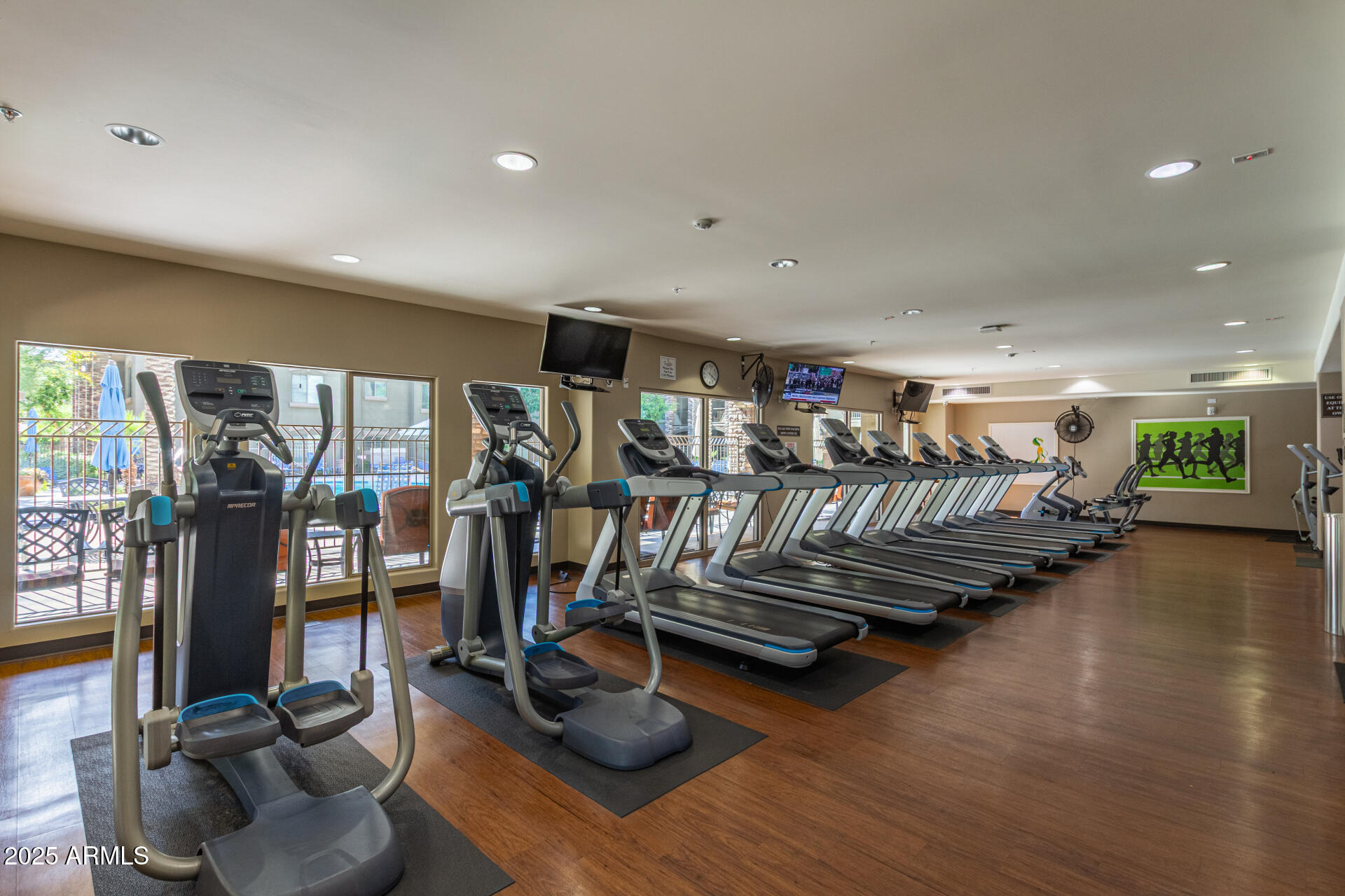 5450 E DEER VALLEY Drive, 4016