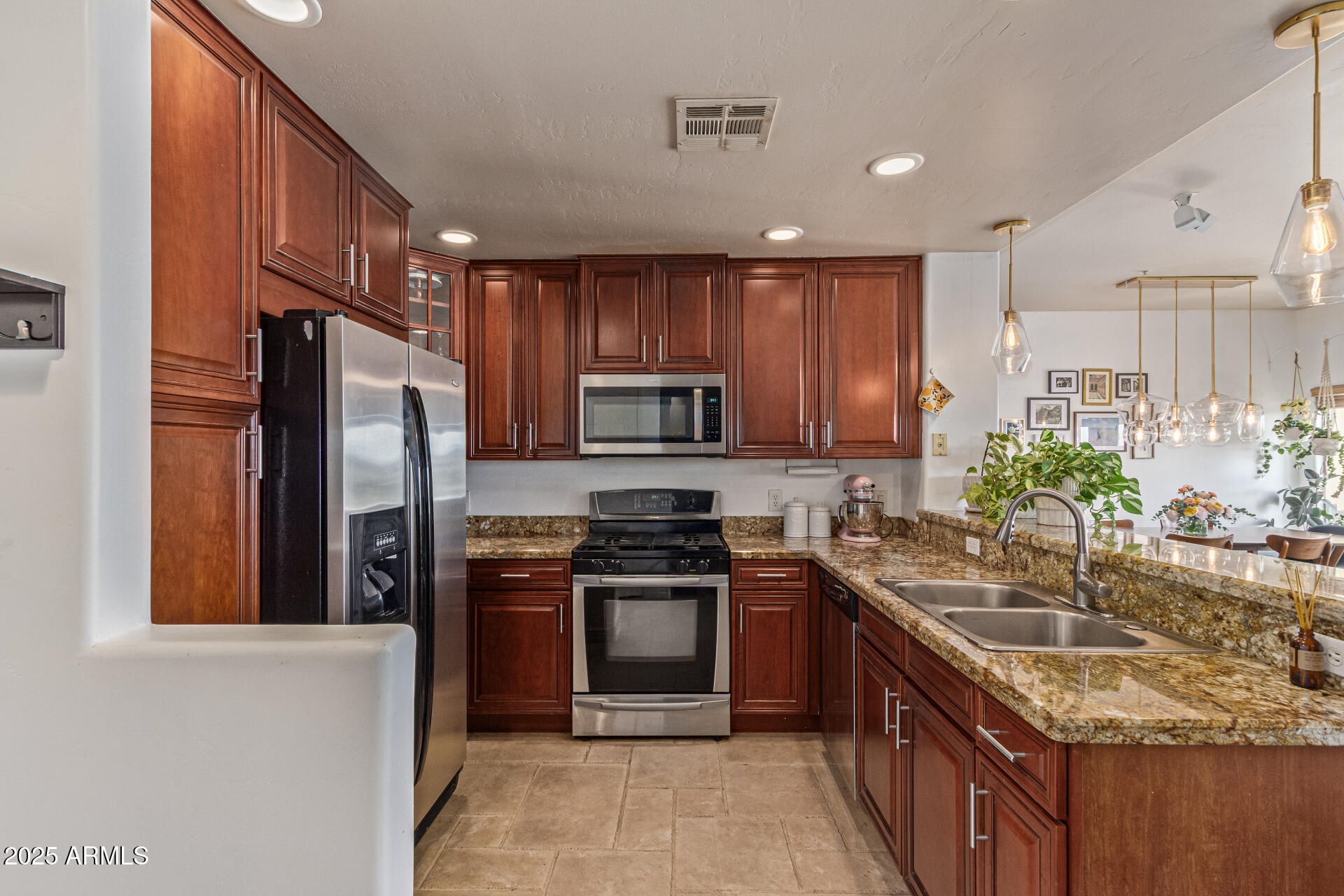 5450 E DEER VALLEY Drive, 4016