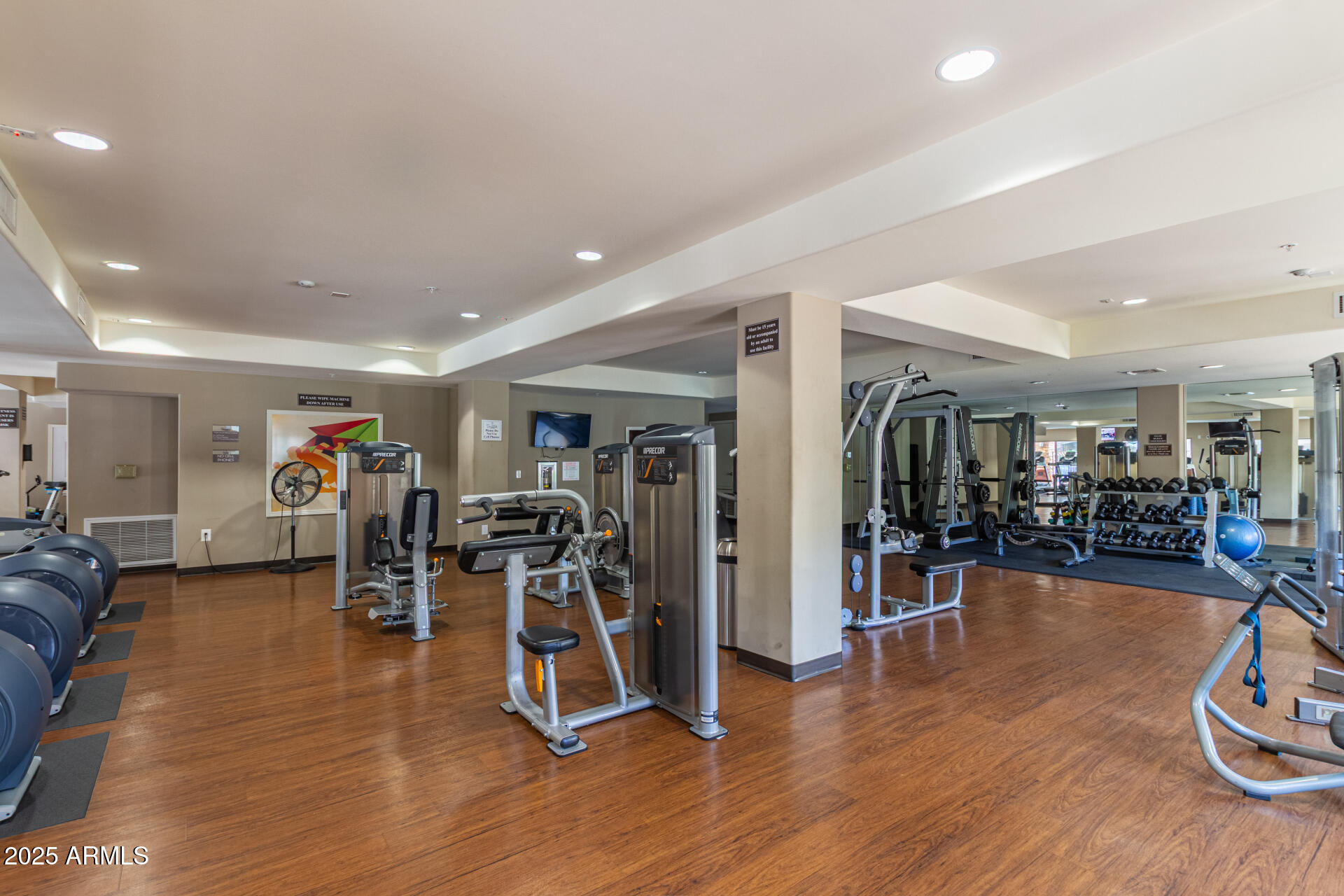 5450 E DEER VALLEY Drive, 4016