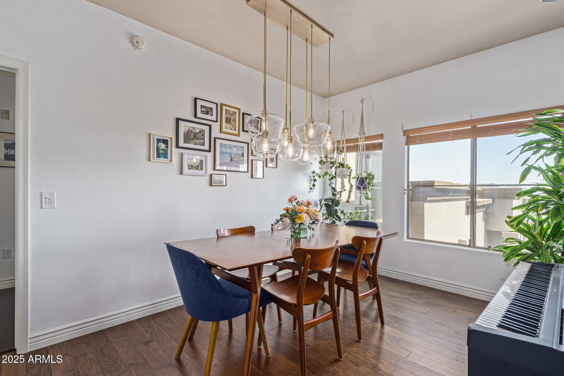 5450 E DEER VALLEY Drive, 4016