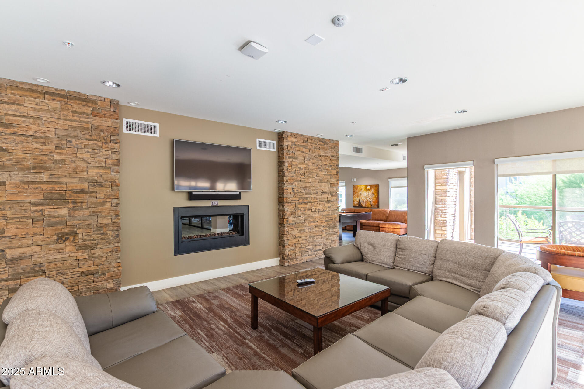 5450 E DEER VALLEY Drive, 4016