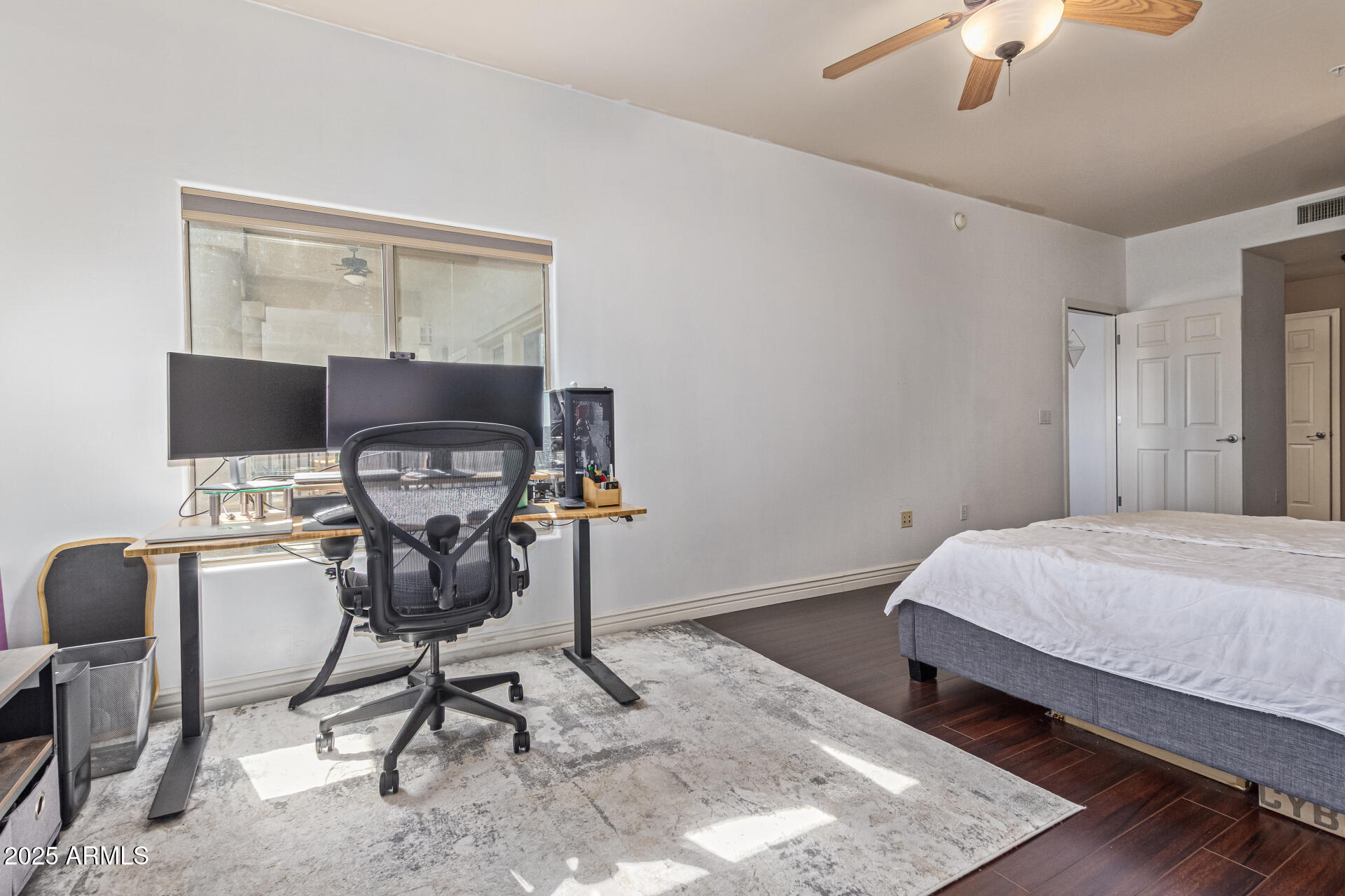 5450 E DEER VALLEY Drive, 4016