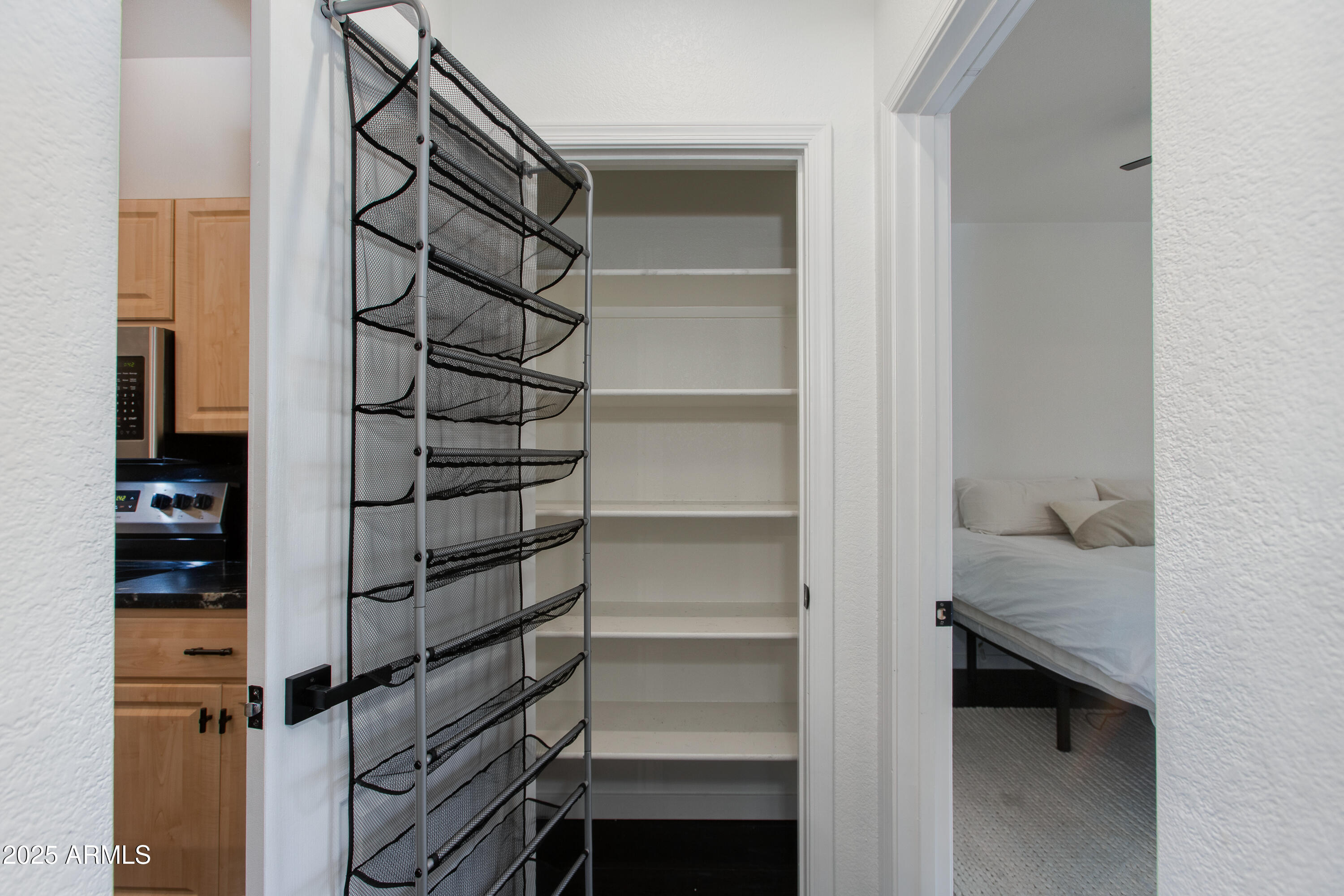 1411 E ORANGEWOOD Avenue, 237