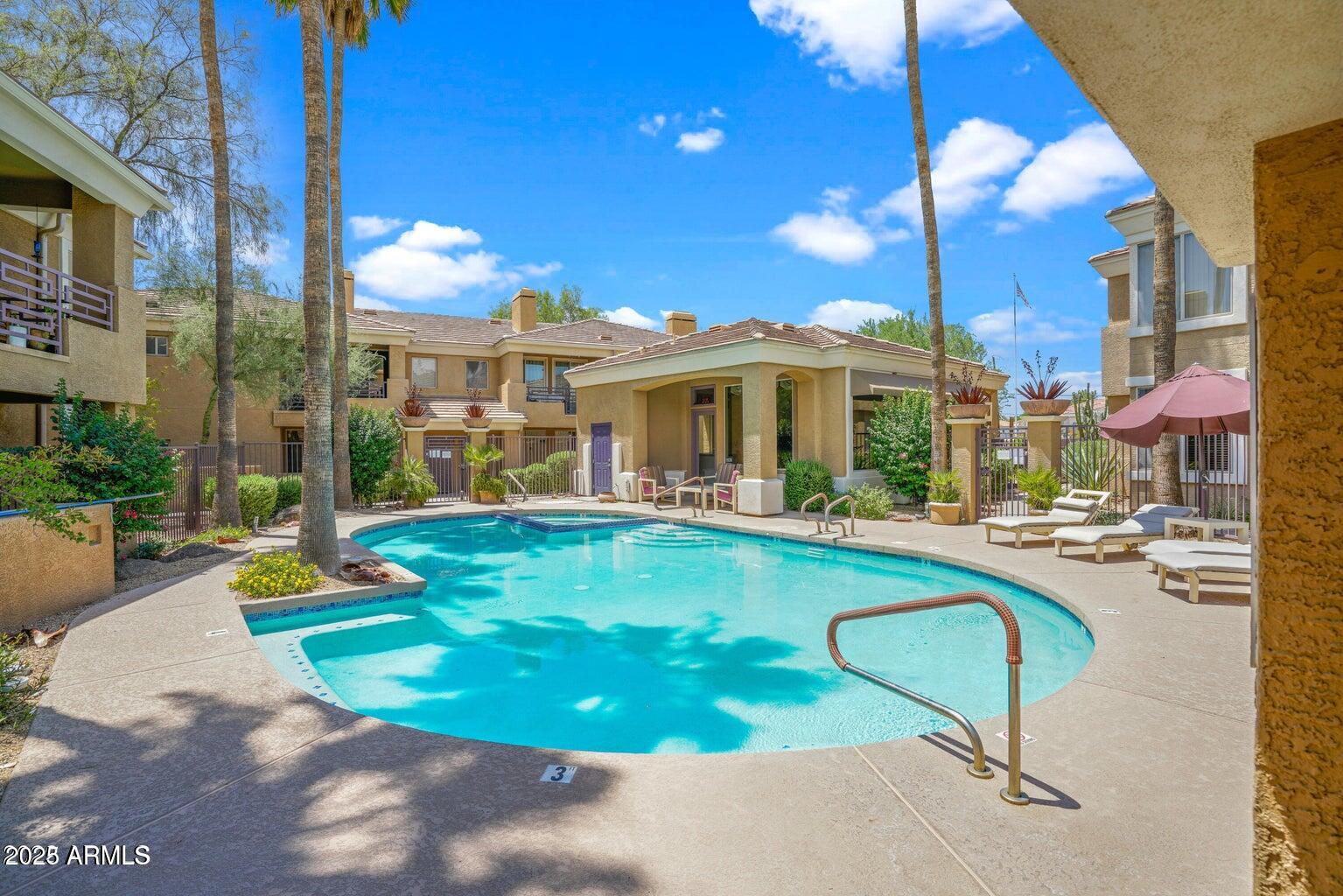 1411 E ORANGEWOOD Avenue, 237