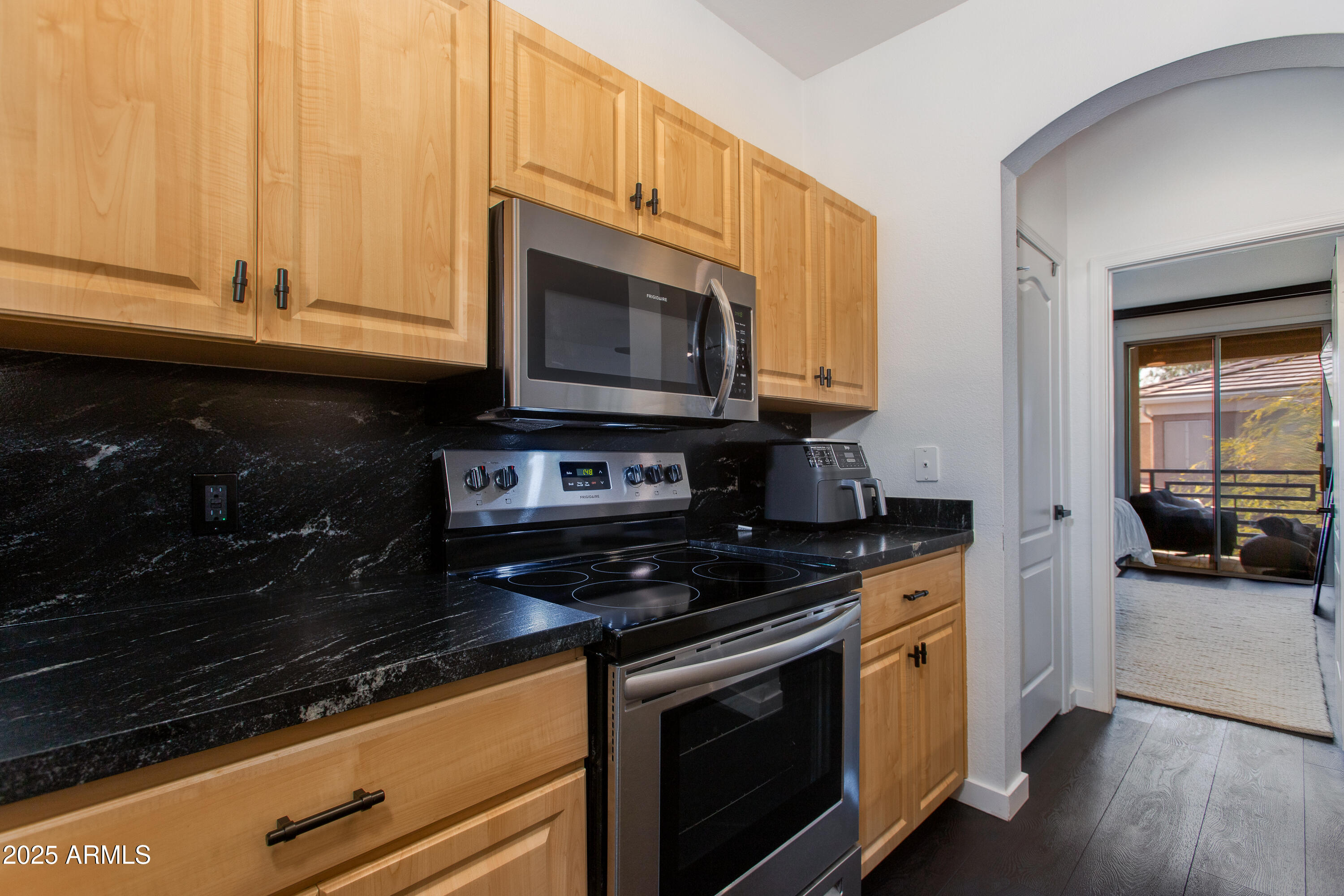 1411 E ORANGEWOOD Avenue, 237