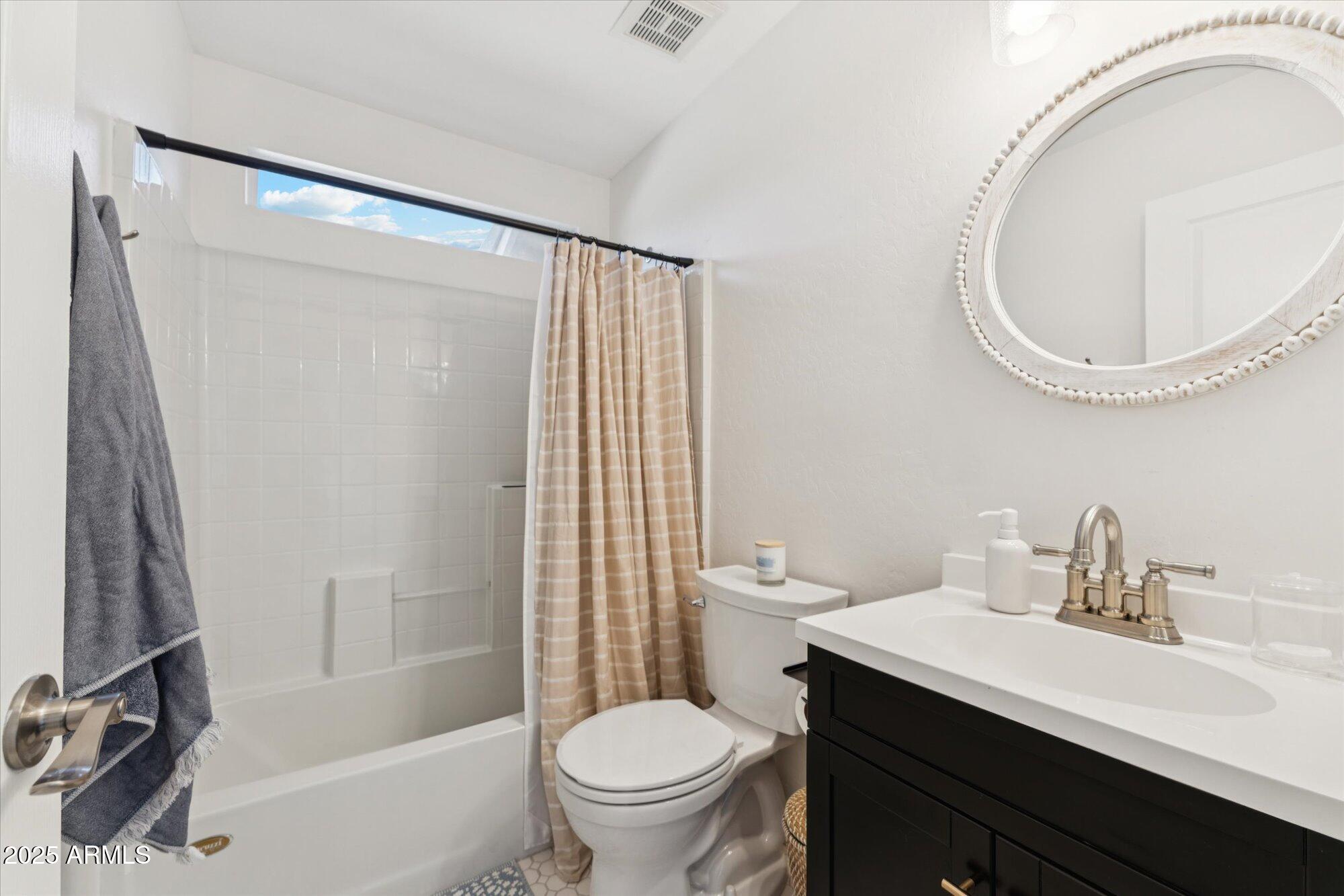 10252 E BUTHERUS Drive