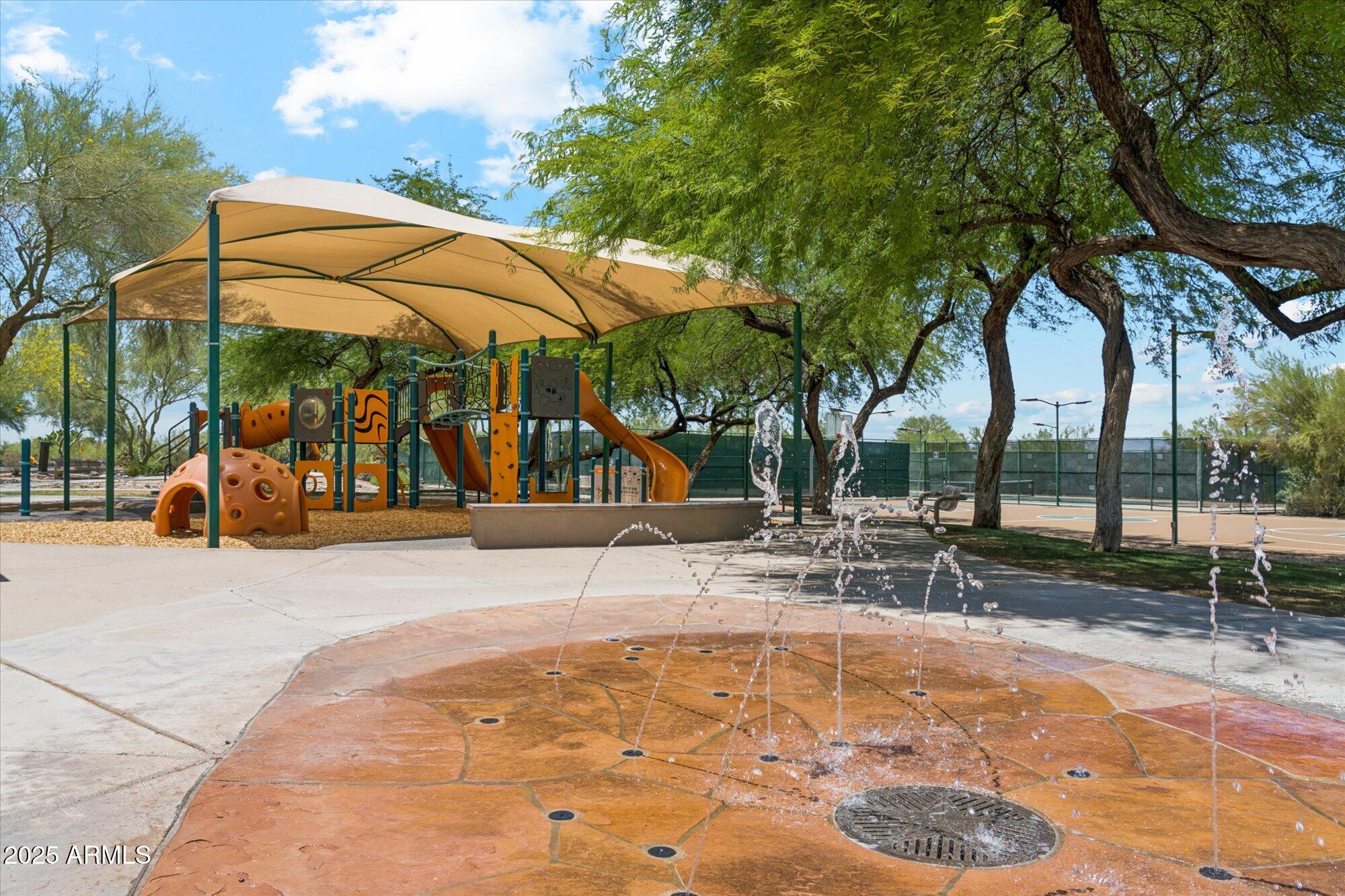 10252 E BUTHERUS Drive