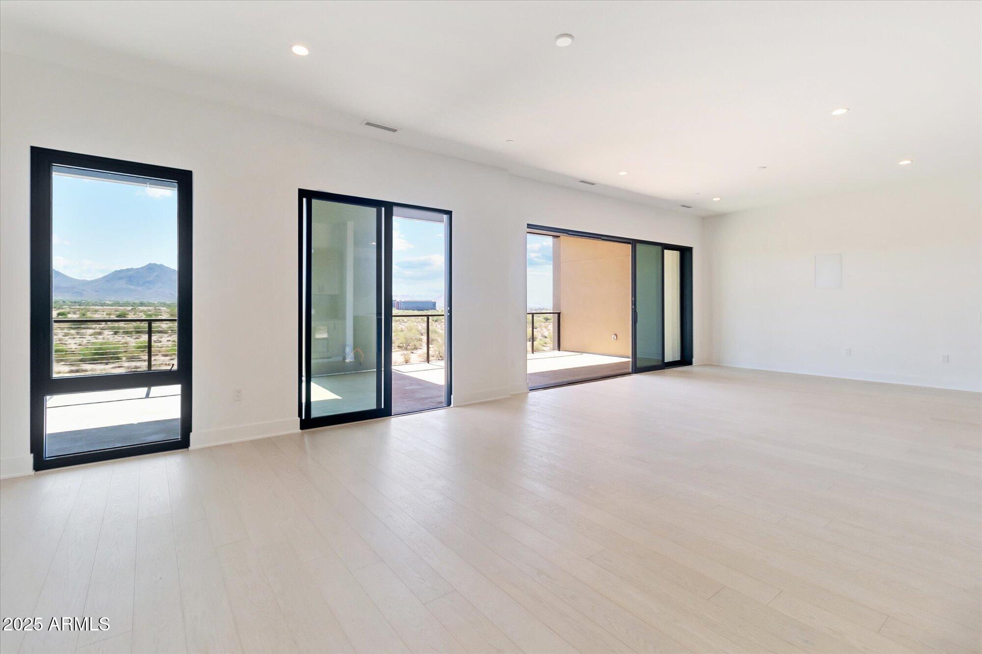 19355 N 73rd Way E-4014