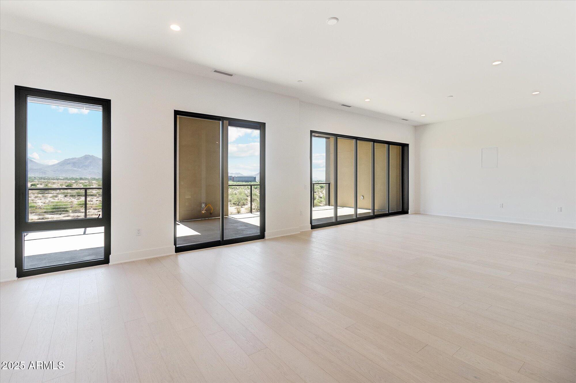 19355 N 73rd Way E-4014